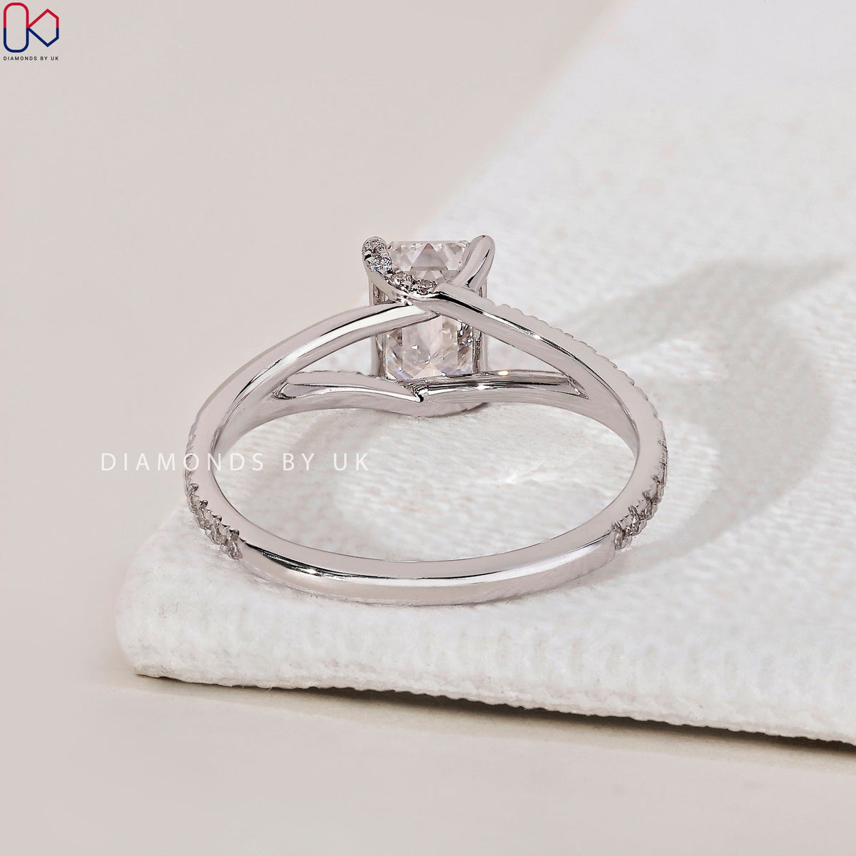 Split Shank Emerald Cut Ring In White Gold
