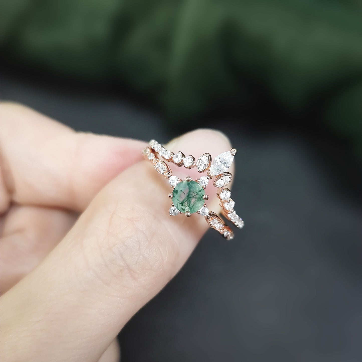 Round Cut Moss Agate Unique Engagement Ring Set 2pcs
