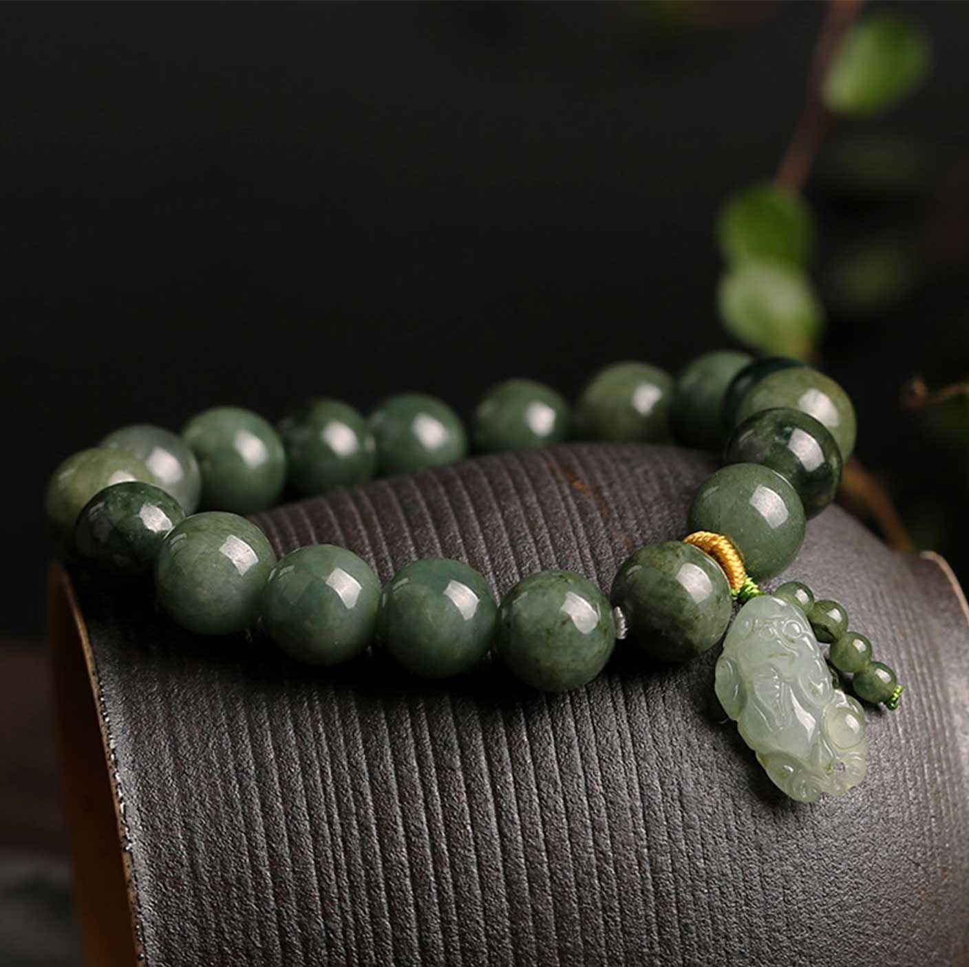Natural Emerald Abundance Pixiu Bracelet