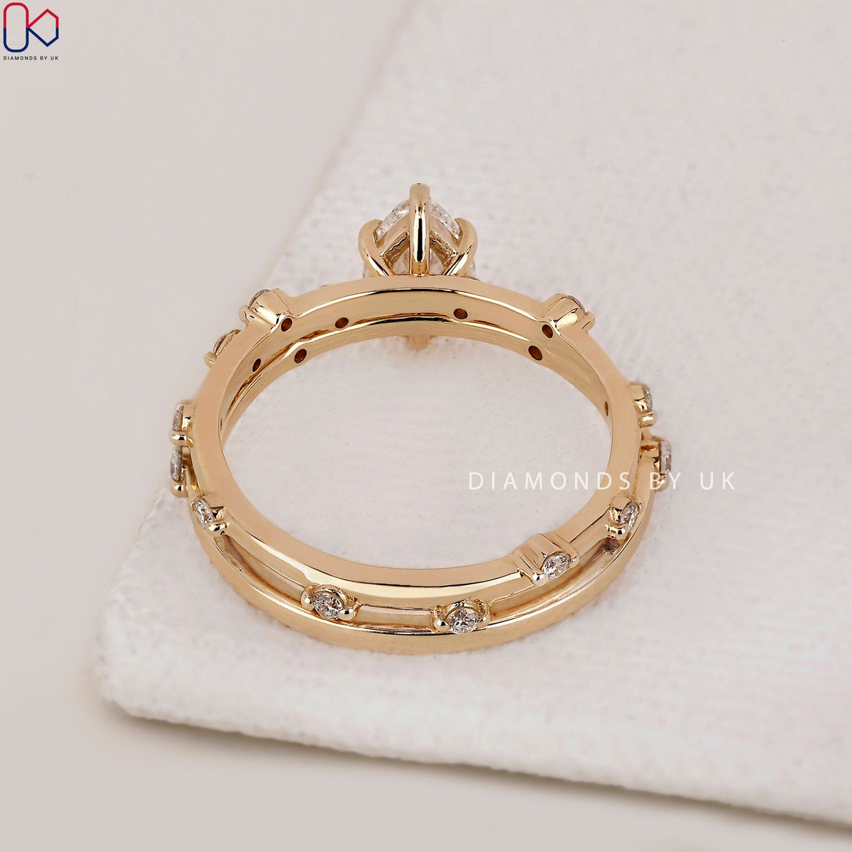Pear Engagement Ring With Wedding Band
