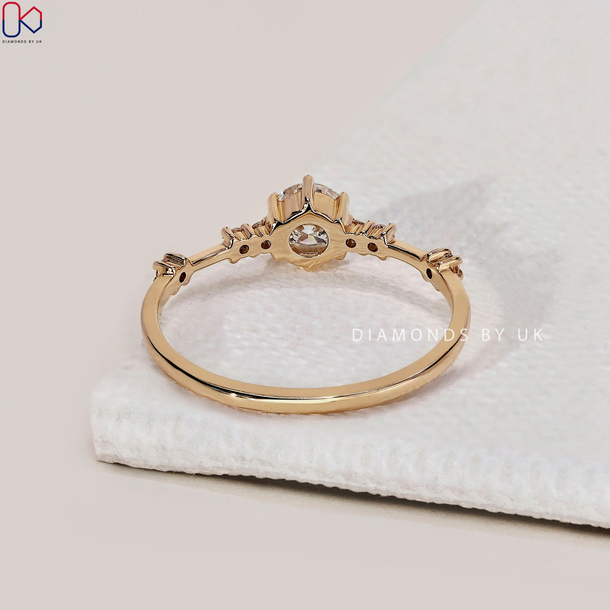 Round Cut Yellow Gold Diamond Ring