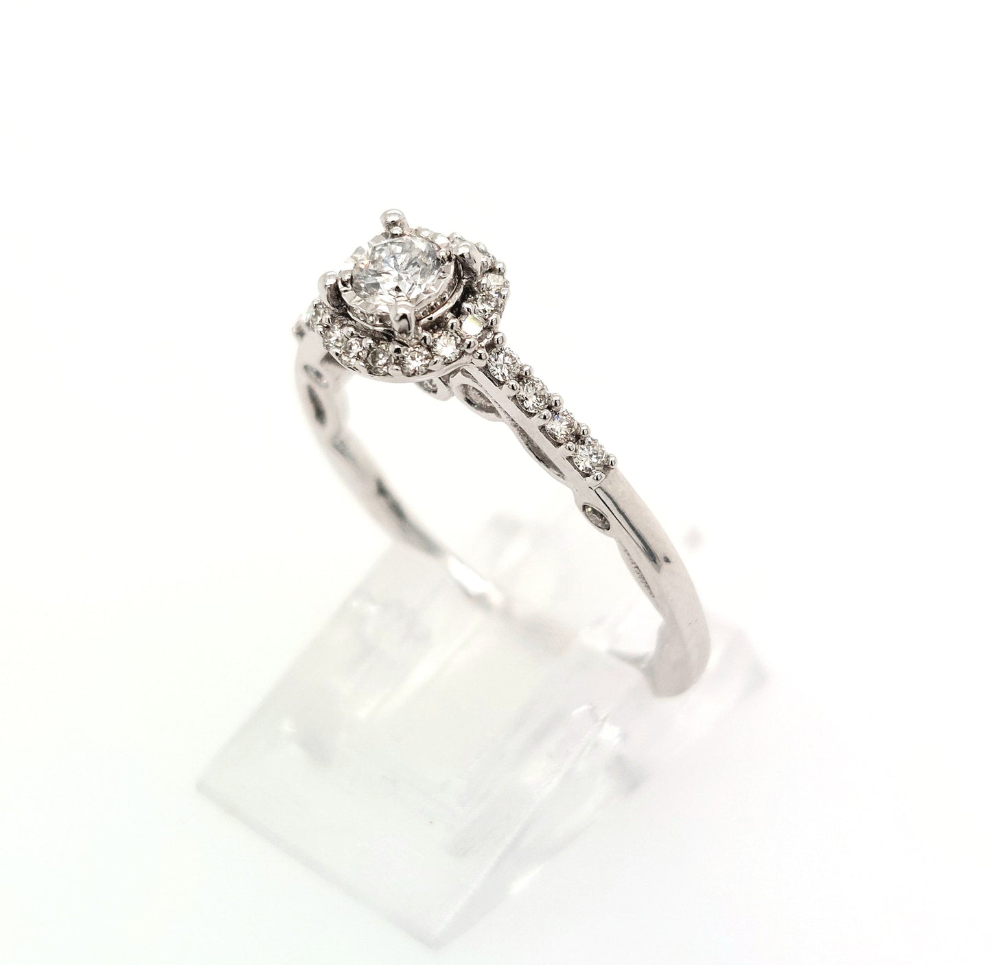 14K White Gold .50ctTW H/SI Round Diamond Engagement Ring Size:7