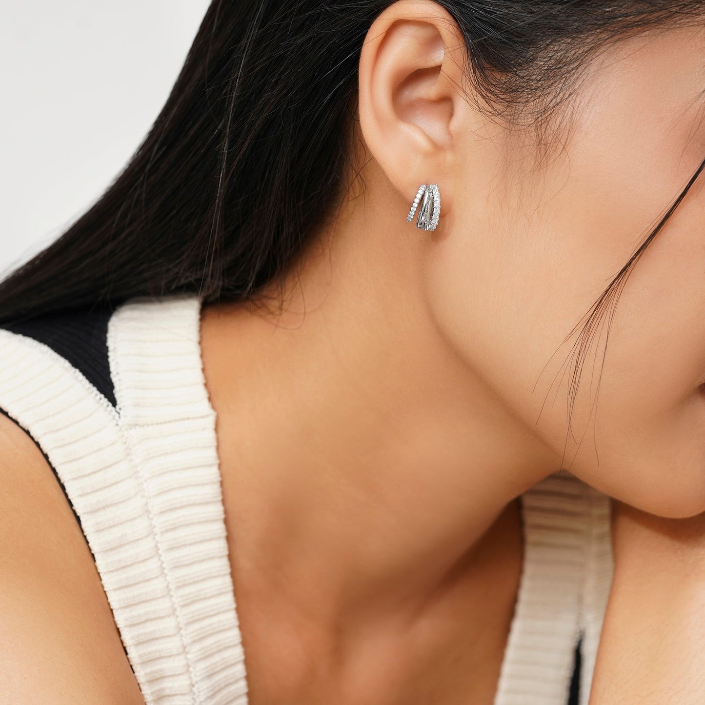 Elegant Twisted Hoop Earrings – Modern Layered Stud Hoops