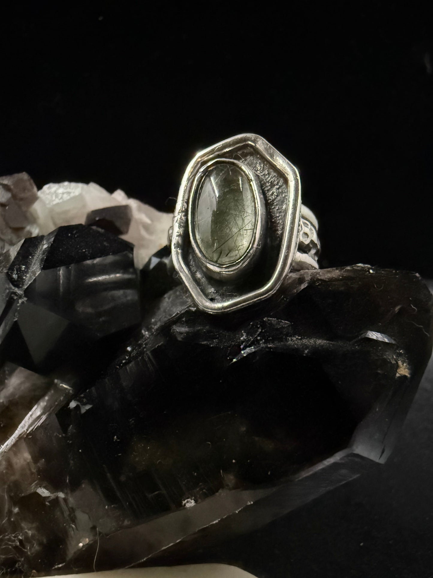 The Snake’s Blessing Ring