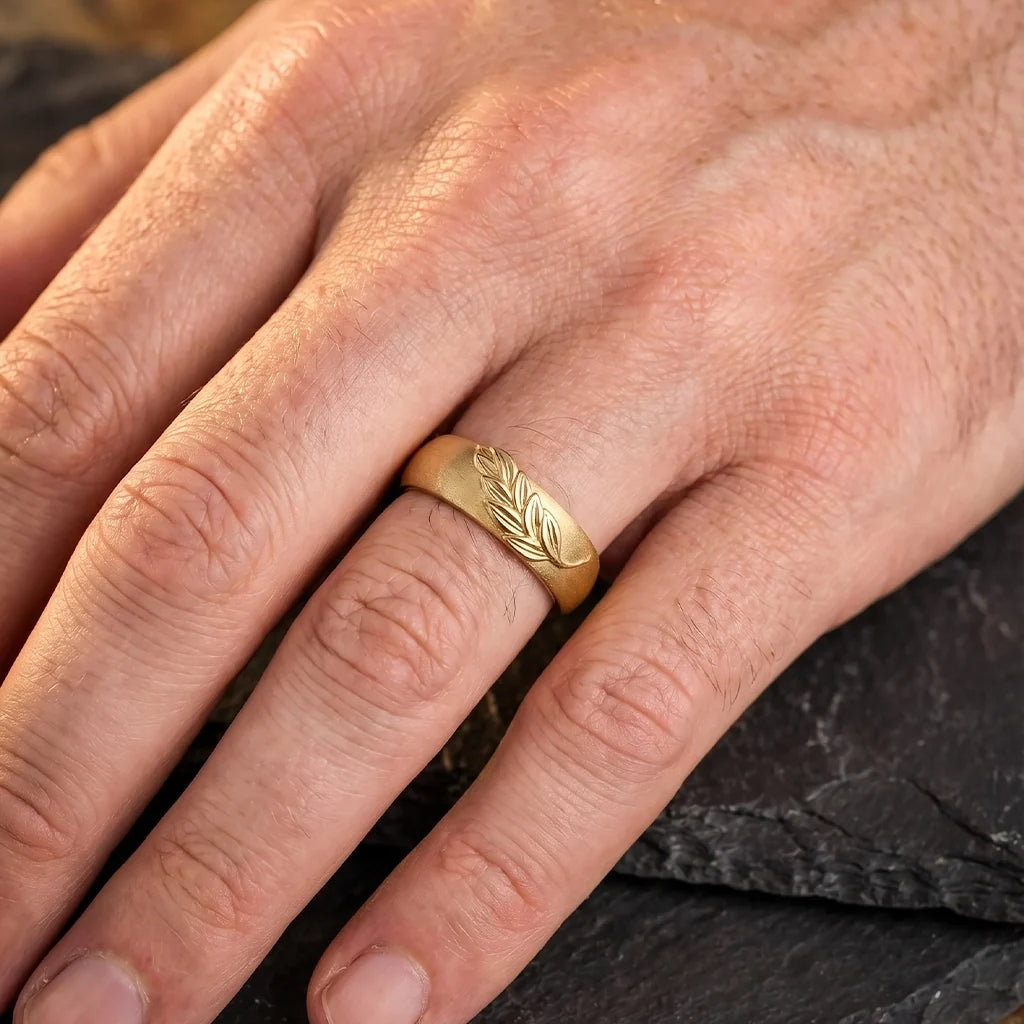 Isla’s Frond | Palm Leaf Sandblast 6MM Men's Wedding Band