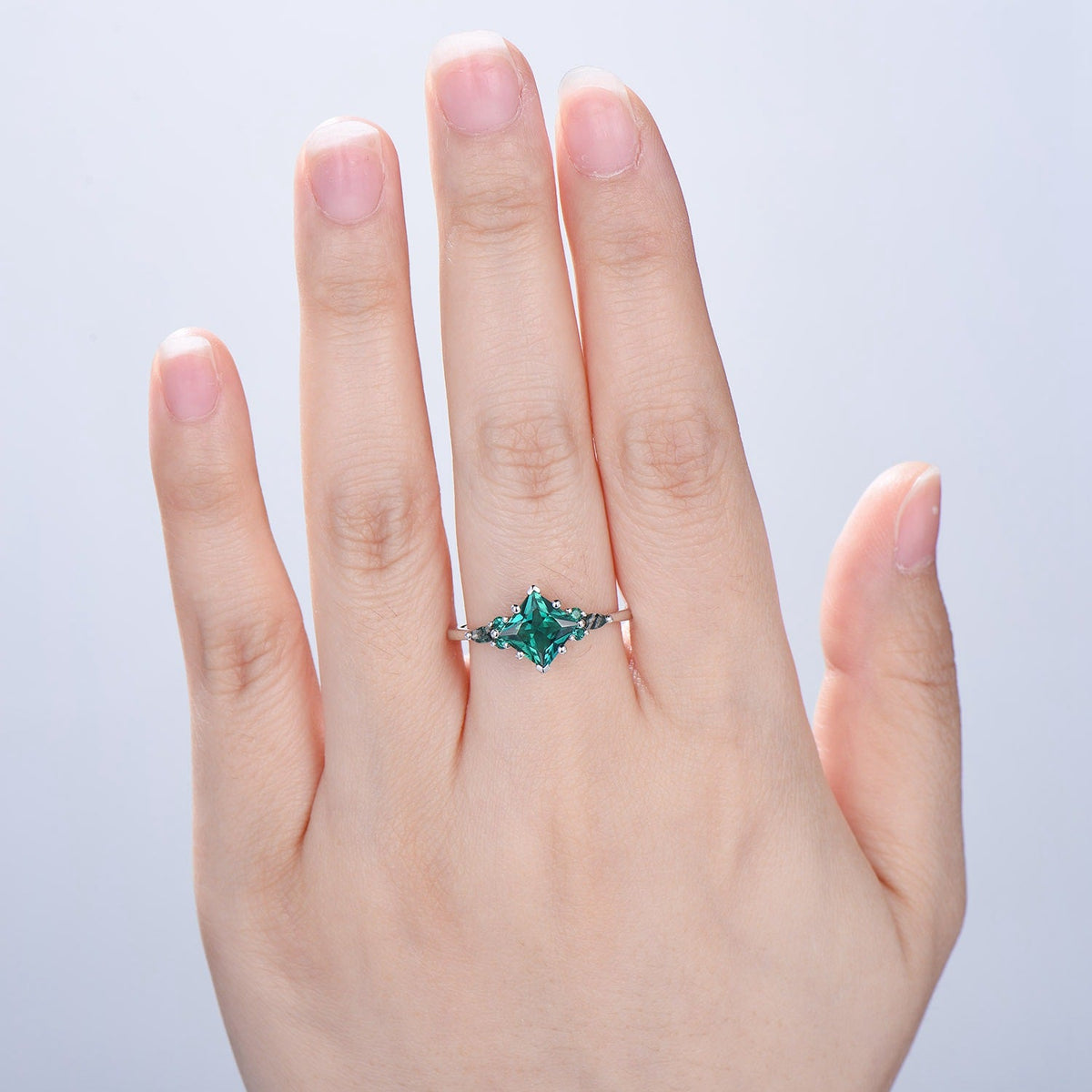Unique Princess Cut Emerald Engagement Ring Set Silver White Gold Marquise Moss Agate Green Crystal Bridal Wedding Ring Retro Promise Ring