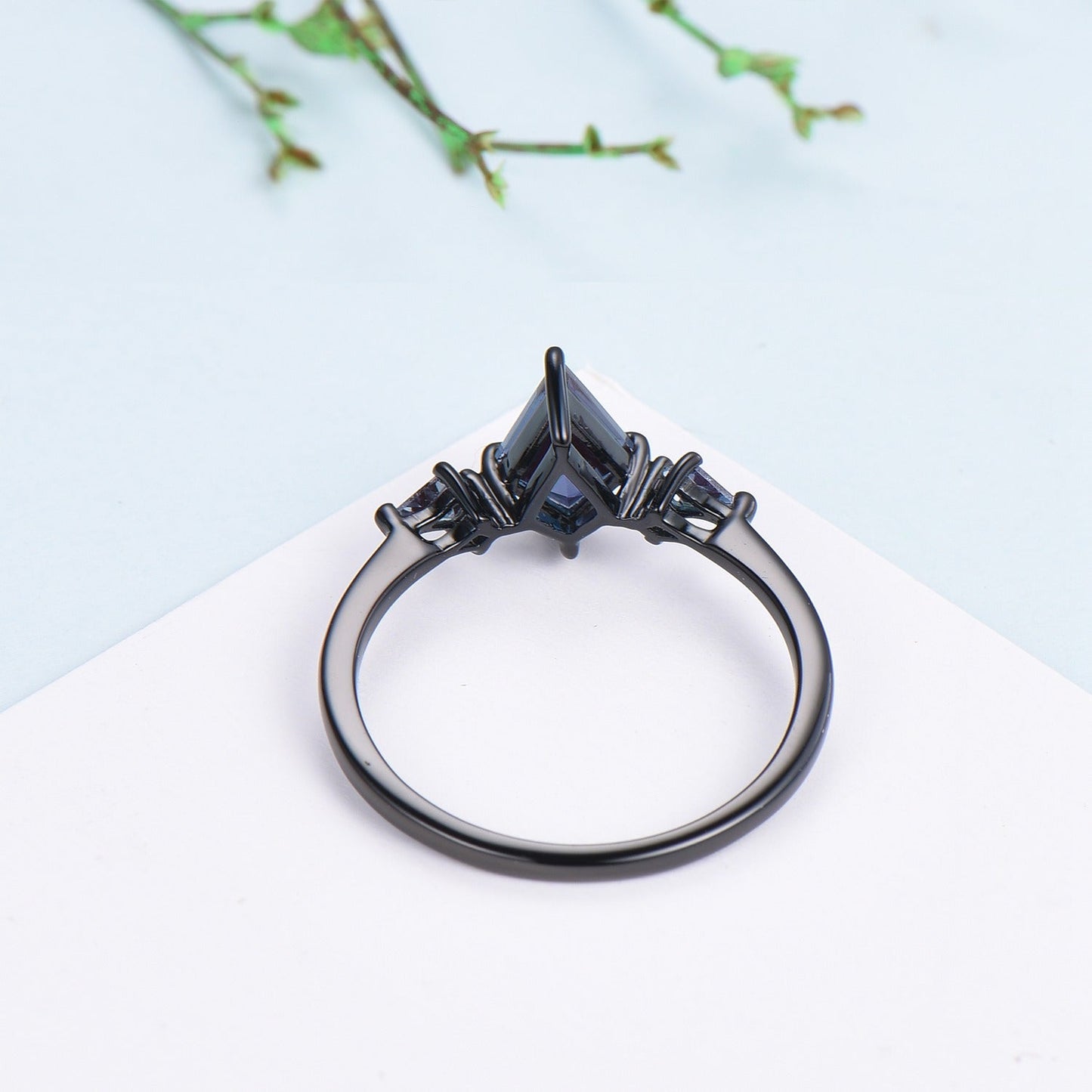 Dainty Black Gold Kite Cut Alexandrite Engagement Ring Minimalist Three Stone