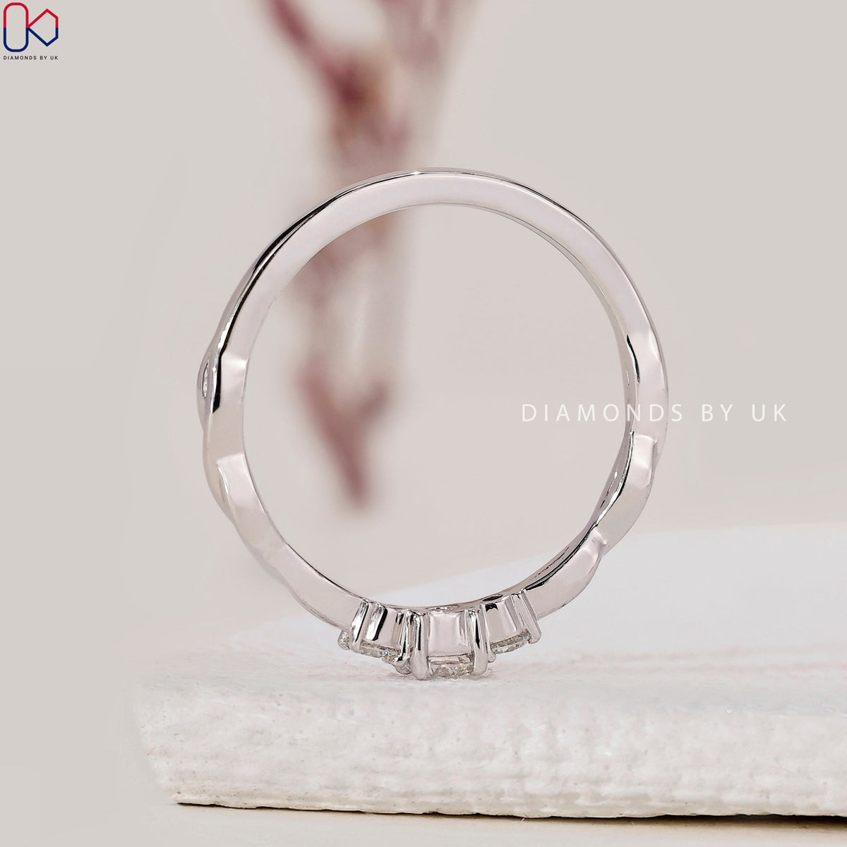 3 Stone Round Diamond Ring With Twist Shank