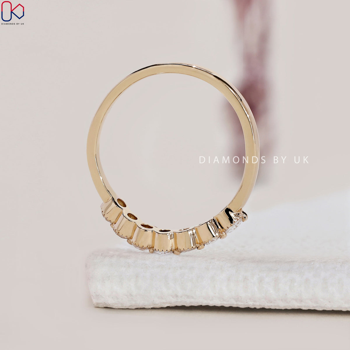 Round Rose Cut Diamond Band Curved Style