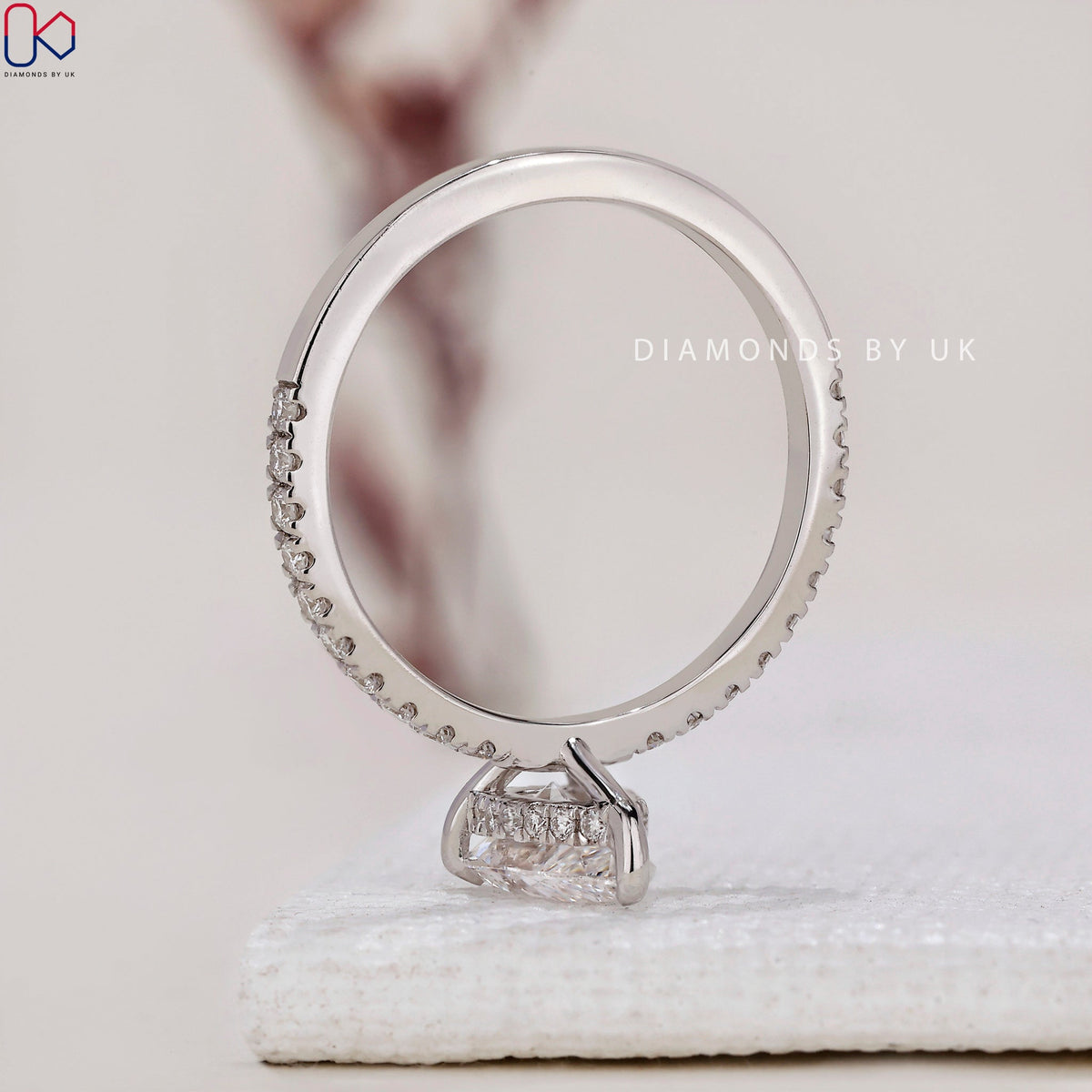 Pear Shaped Ring - Hidden Halo