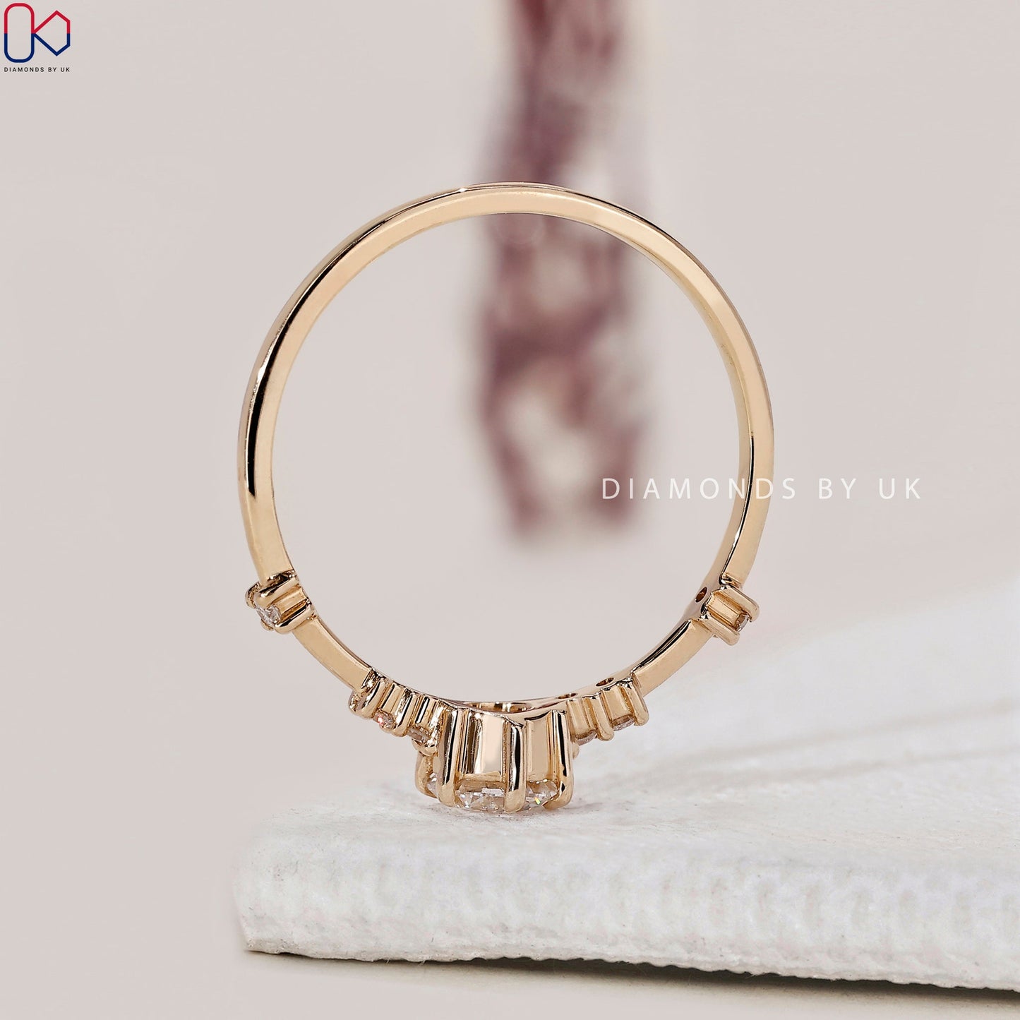 Round Cut Yellow Gold Diamond Ring