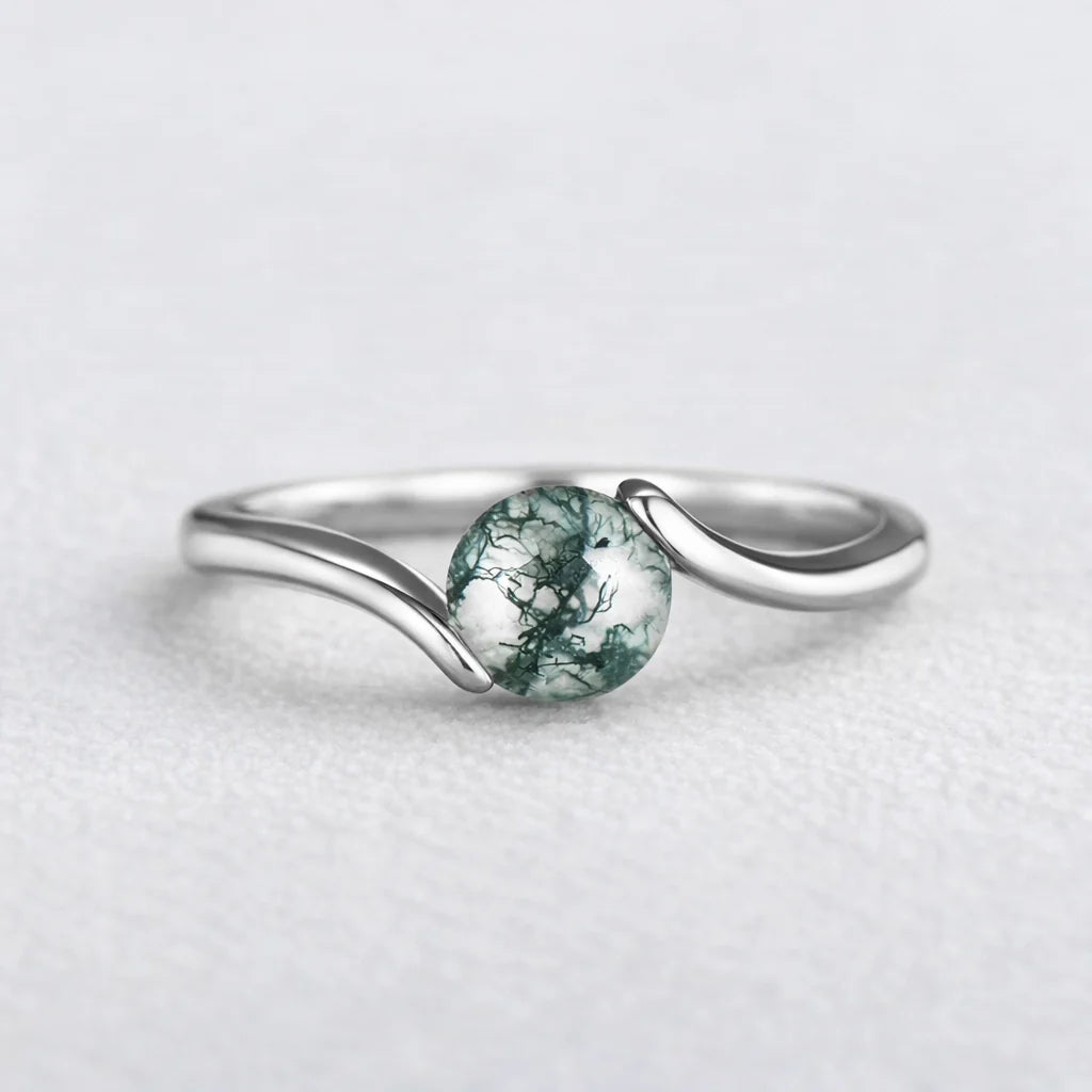 One Stone | Minimalist Solitaire Round Moss Agate Men’s Wedding Band