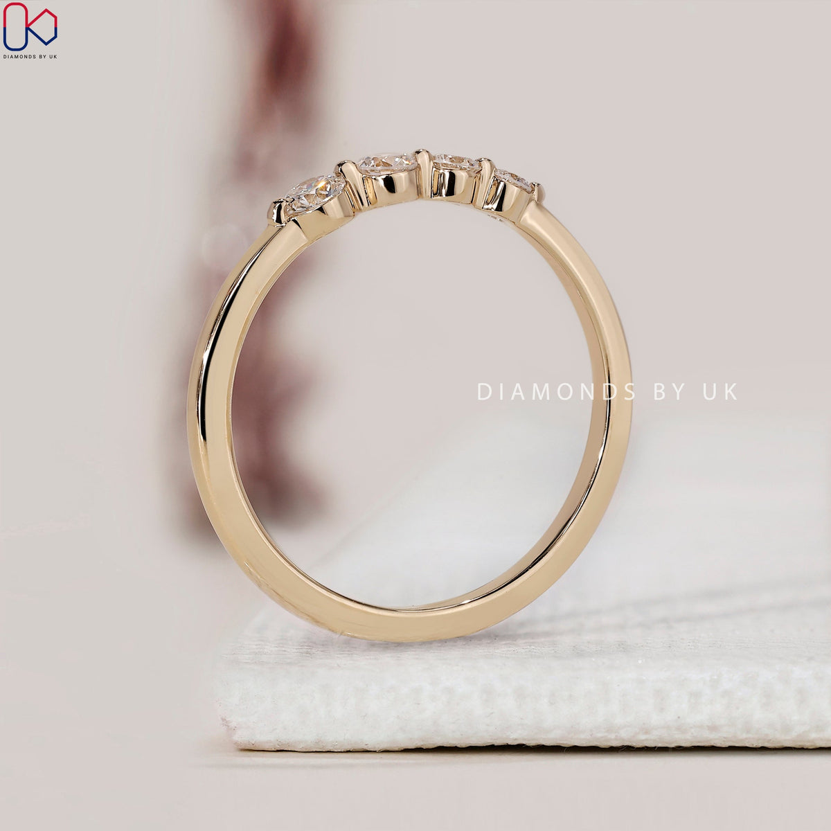 Round Cut 4 Diamond Wedding Band