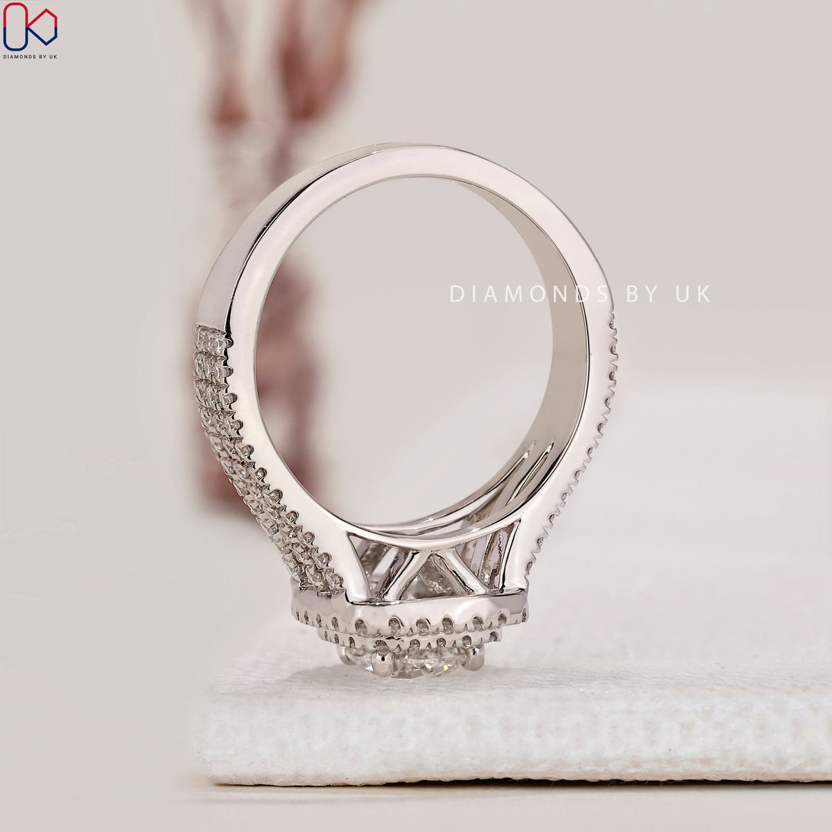 Double Halo Engagement Ring In Round Cut Diamond