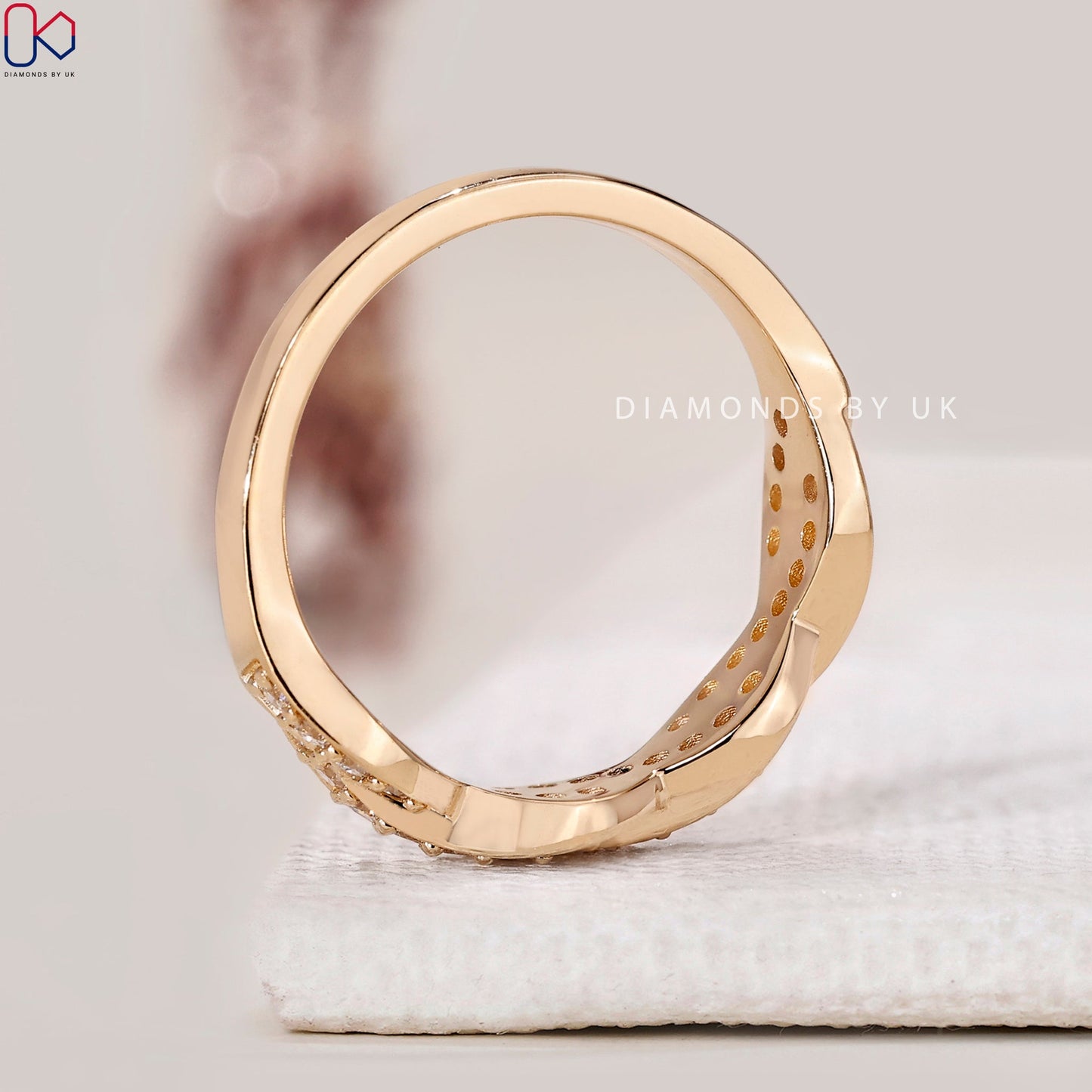 Round Diamond Half Eternity Band In Yellow Gold