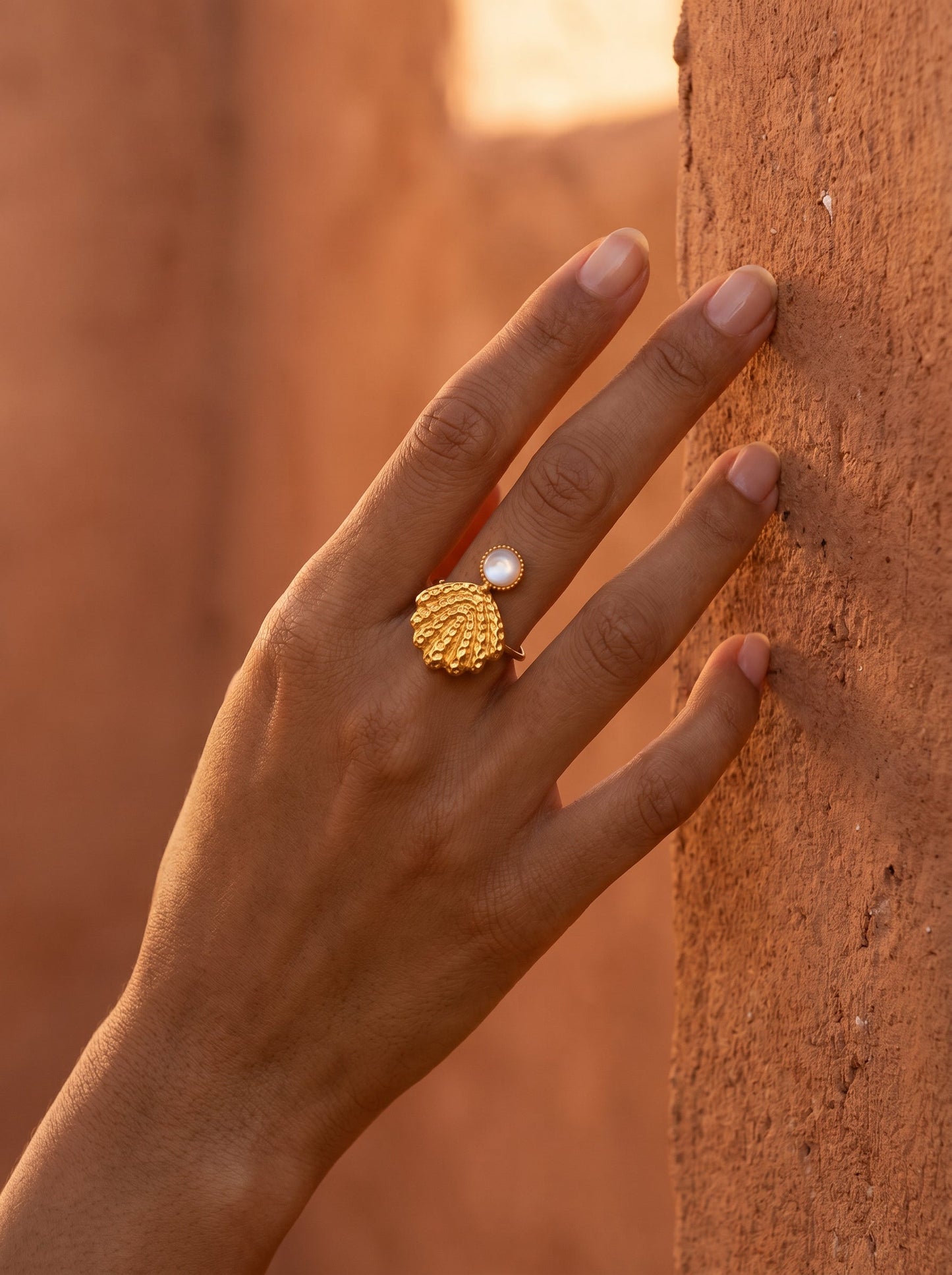 Bague Naïs | Coquillage Martelé Nacre & Or 18k Ajustable – Univers Aquatique