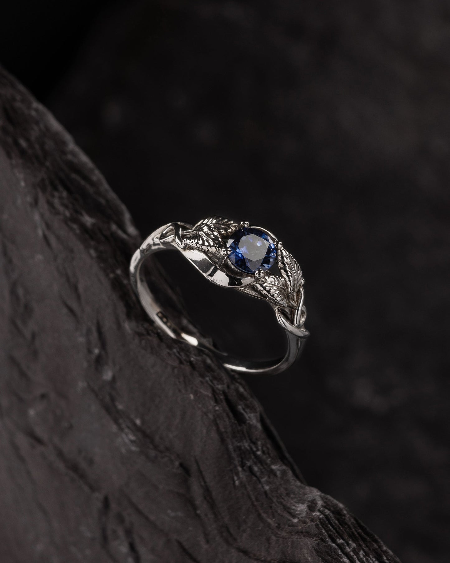 Azalea | custom engagement ring setting, round 5 mm