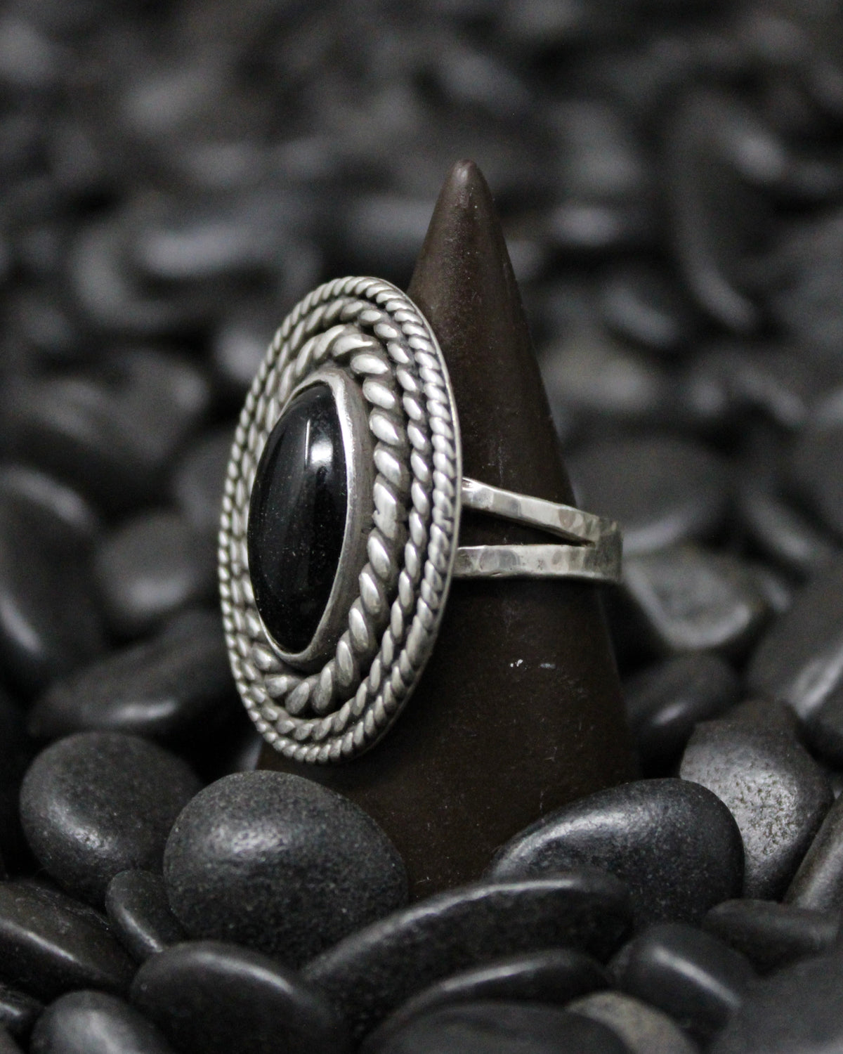 Oval Wrapped Onyx Ring size 8.25