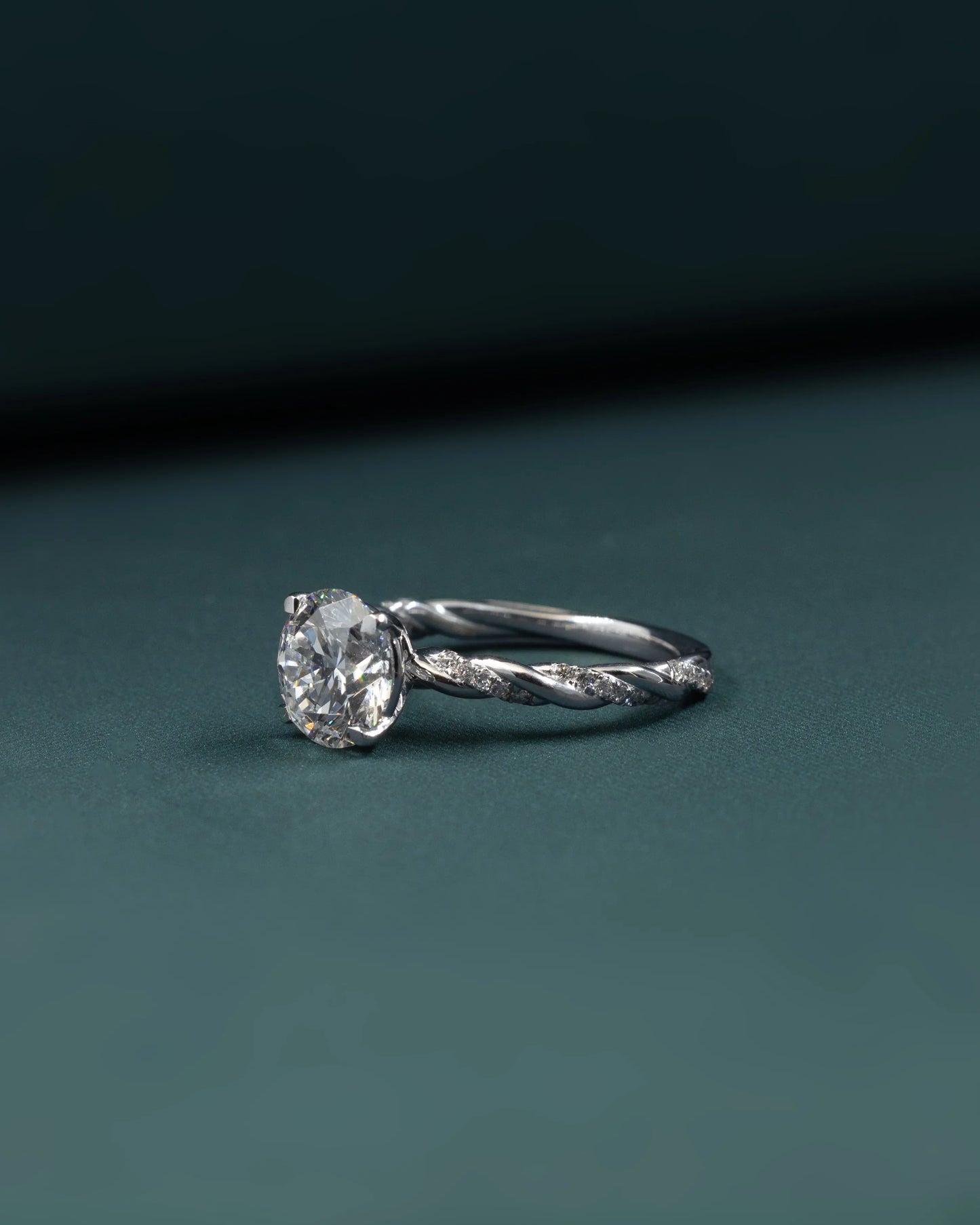 2.64 CTW Round Brilliant Lab-Grown Diamond Twisted Solitaire Ring
