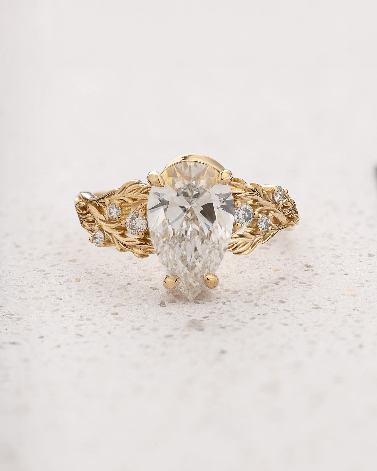 Forest-Inspired Engagement Ring with Pear-Cut Diamond / Japanese Maple