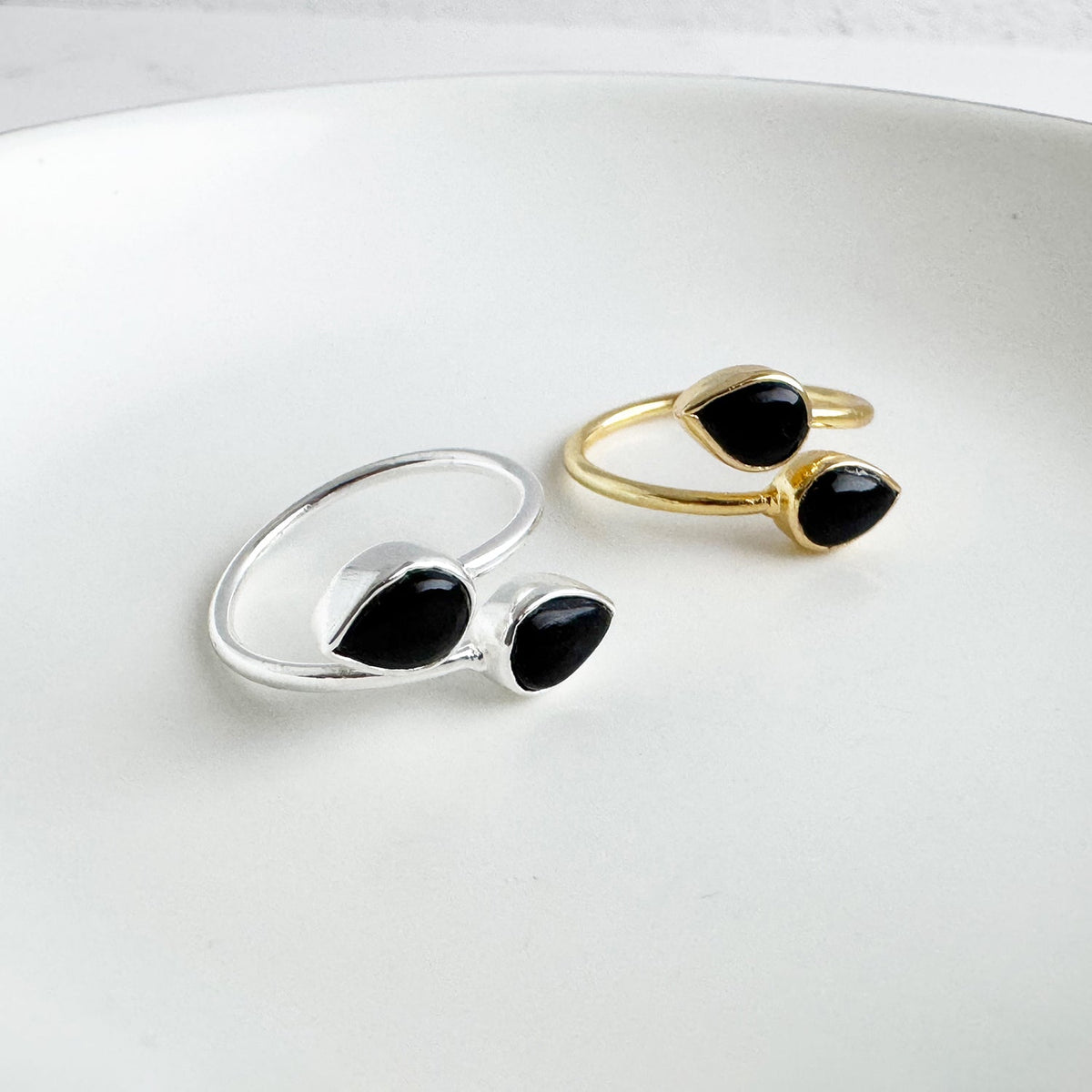 Double Teardrop Stone Wrap Ring in Black Onyx