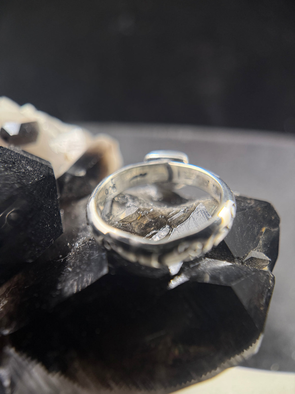 Specter Ring