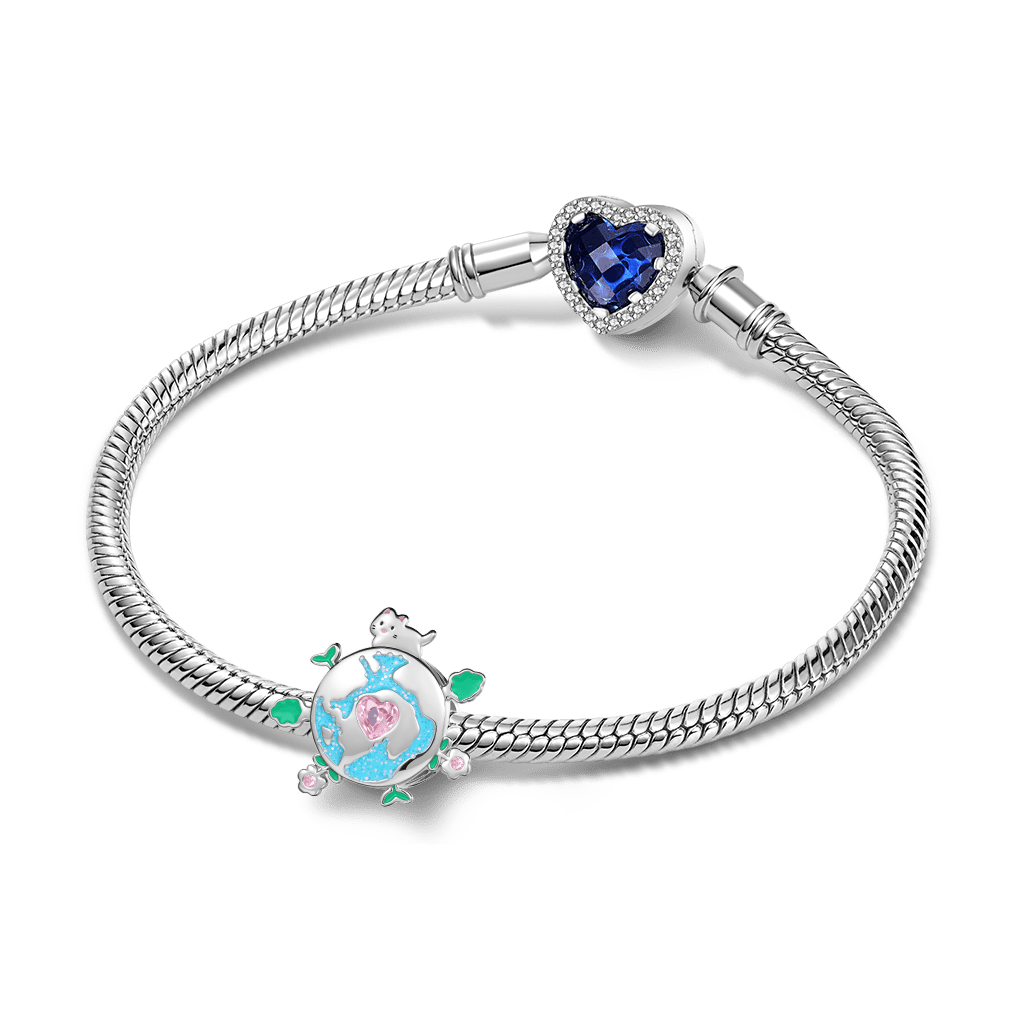 Gnoce "You are my world" Cat Earth Charm