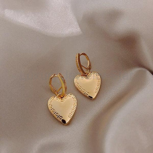 ENGRAVED HEART EARRINGS
