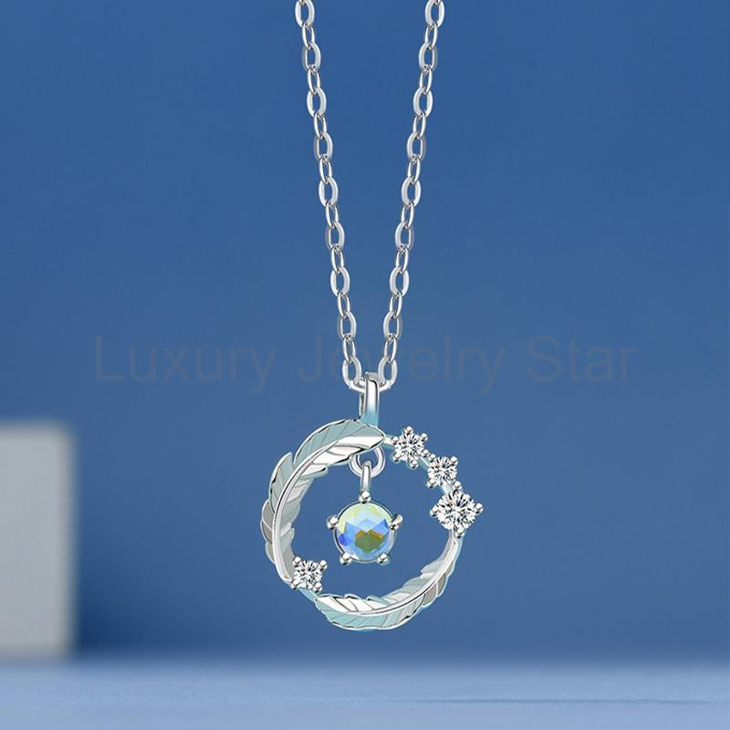 Feather necklace