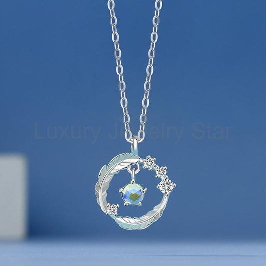 Feather necklace