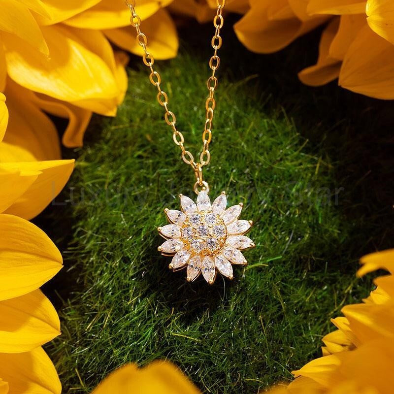 2025 rotating lucky sun necklace - image 4