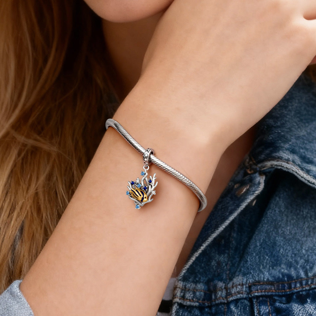 Gnoce  Coral Reef Fish Charm Platinum-plated Silver Blend