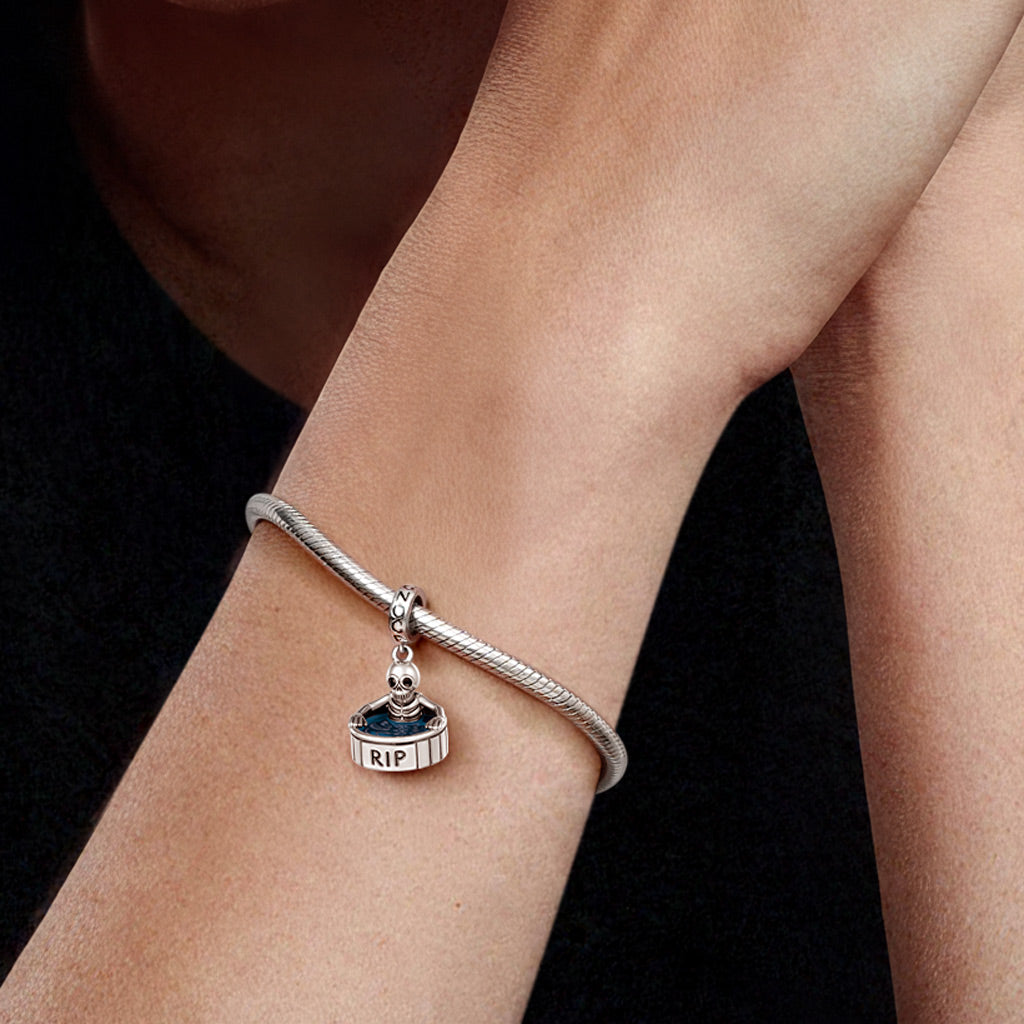 Gnoce  Skeleton In A Bath Charm Platinum-plated Silver Blend