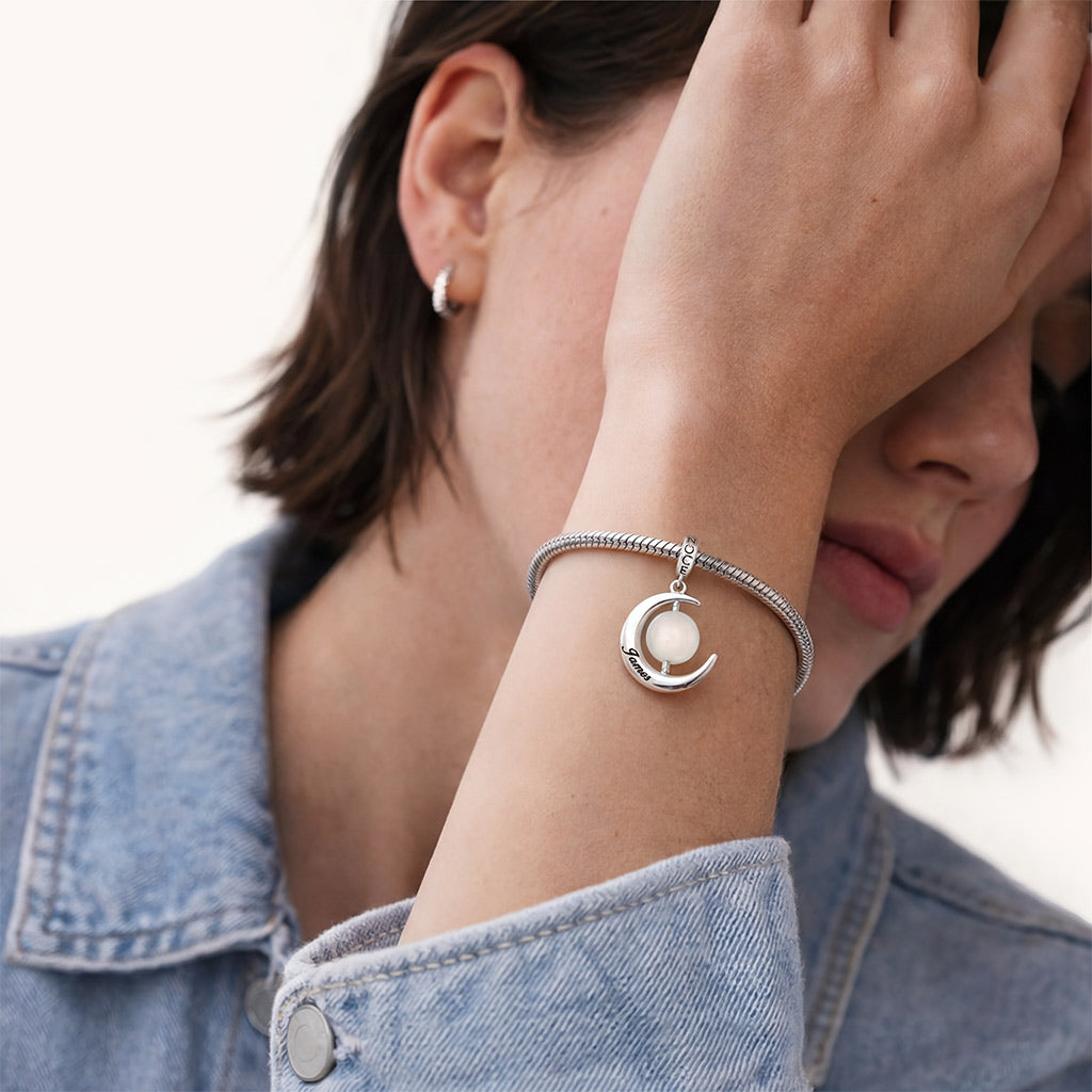 Gnoce  Moon Engravable Charm Platinum-plated Silver Blend