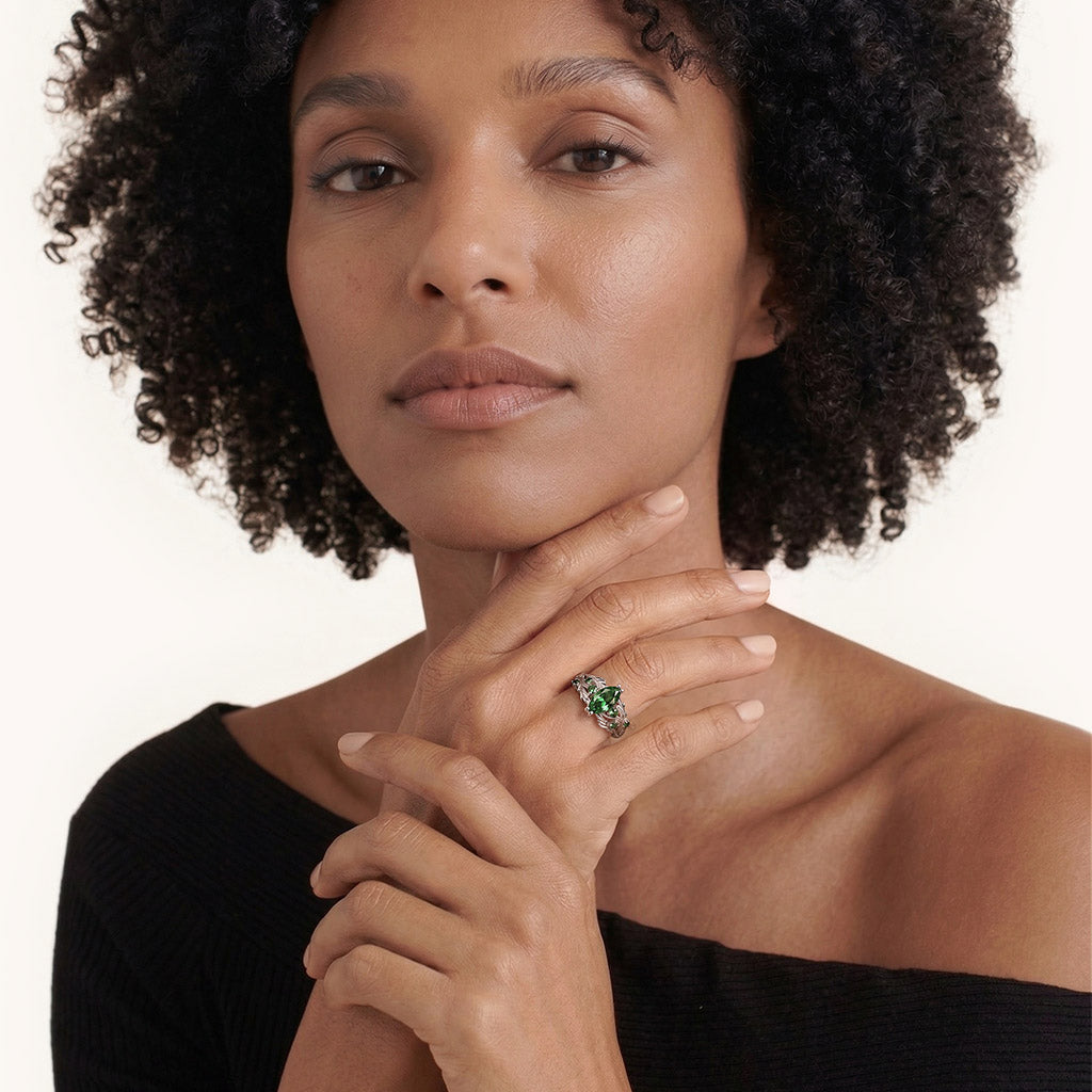 Gnoce  Vine Green Marquise-Cut Engagement Ring Platinum-plated Silver Blend