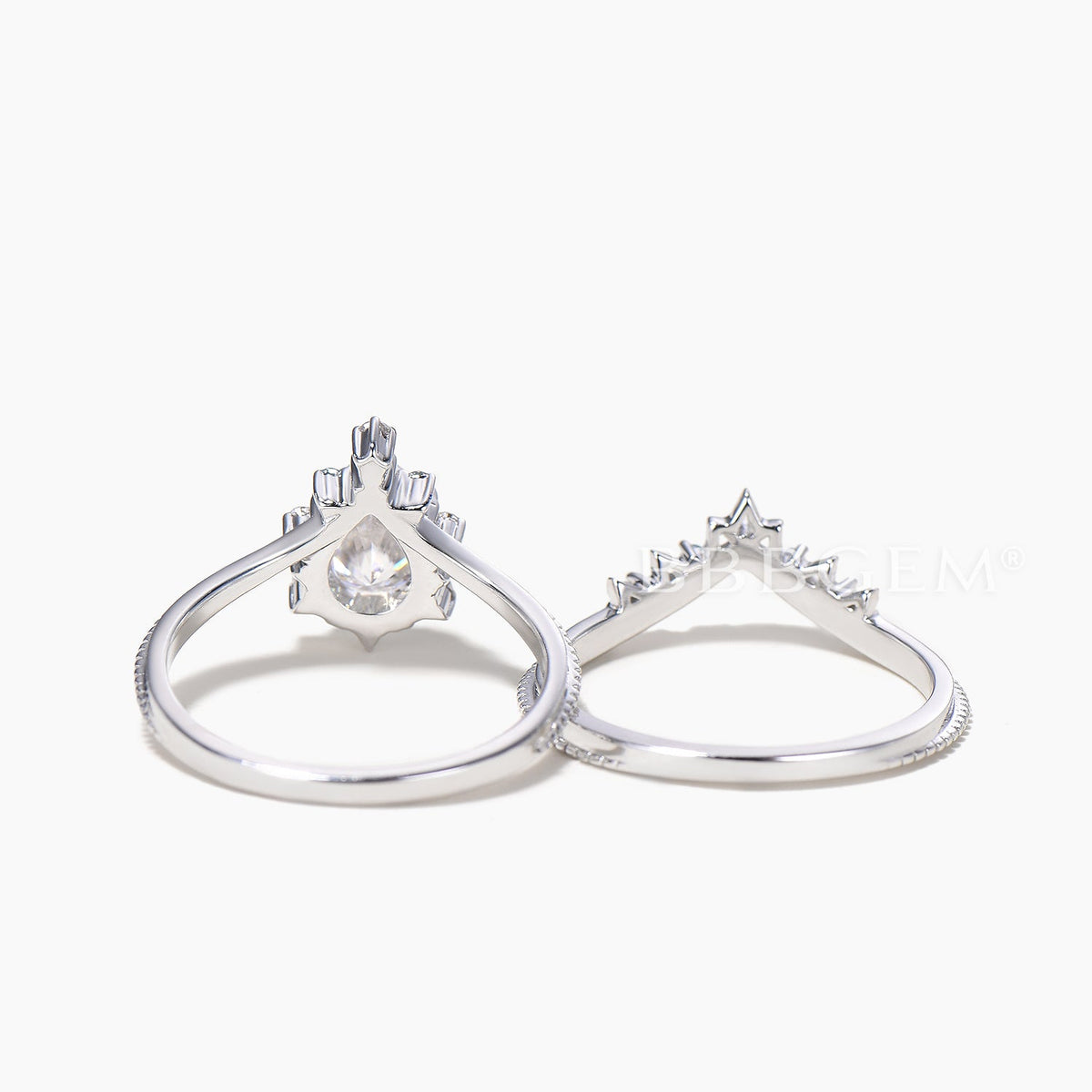 Pear Cut IGI Certificate Lab Grown Diamond Curved Ring Set Topaz Crown Band