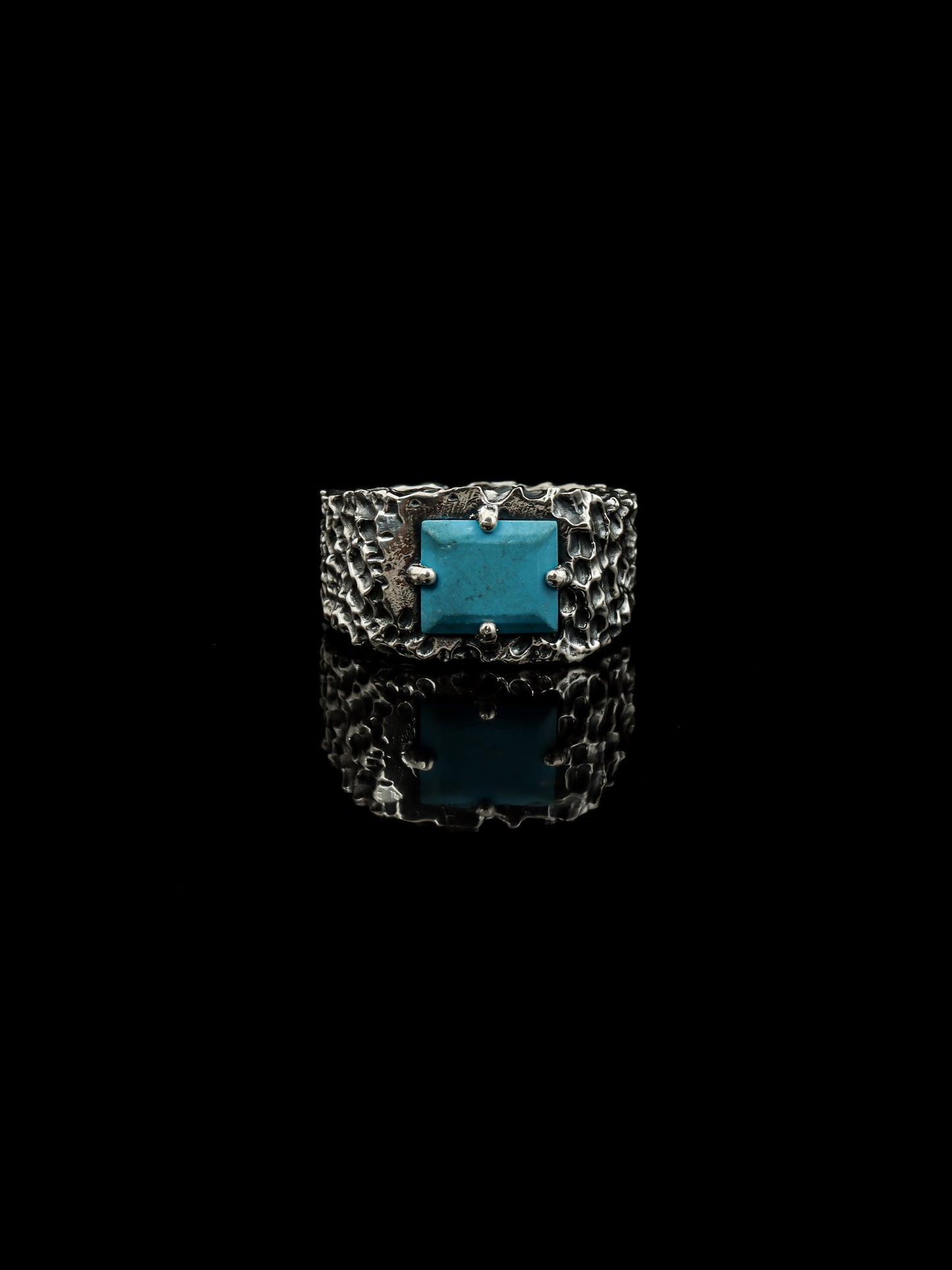 Sleeping Beauty Turquoise Forge Ring – 925 Sterling Silver