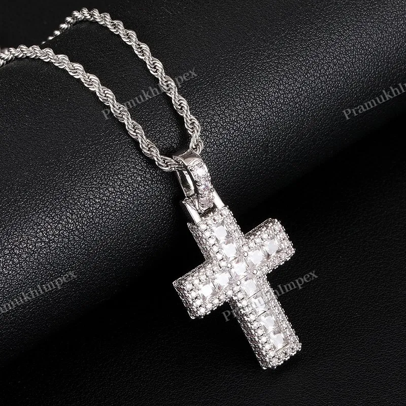 Trendy Design 925 Silver Yellow Gold Plating Moissanite Rugged Cross Necklace
