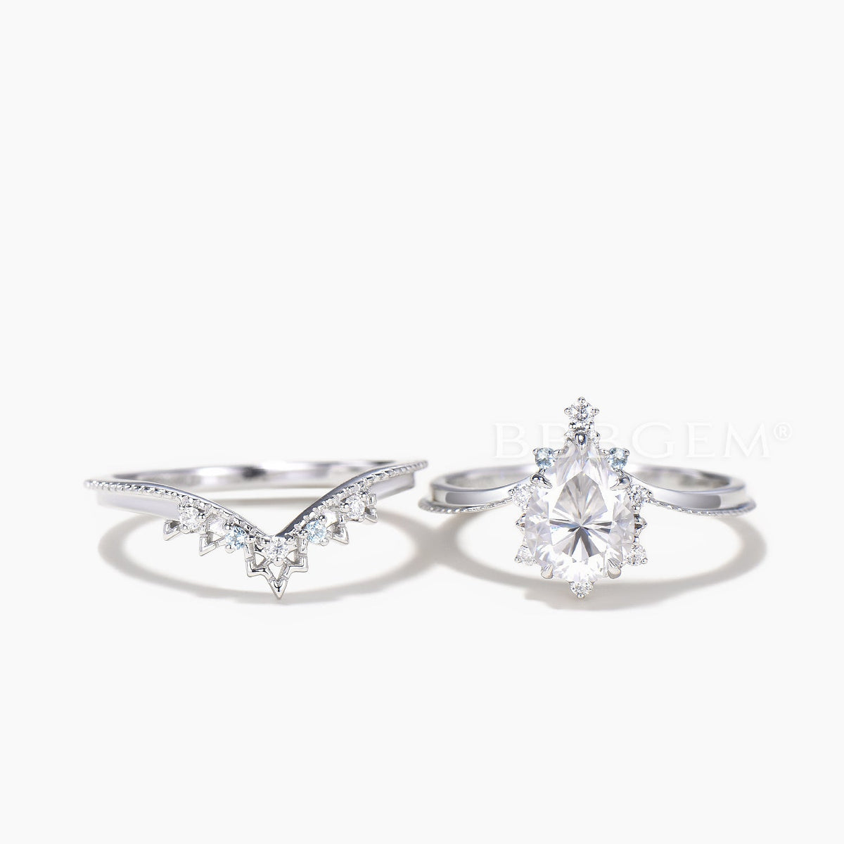 Pear Cut IGI Certificate Lab Grown Diamond Curved Ring Set Topaz Crown Band