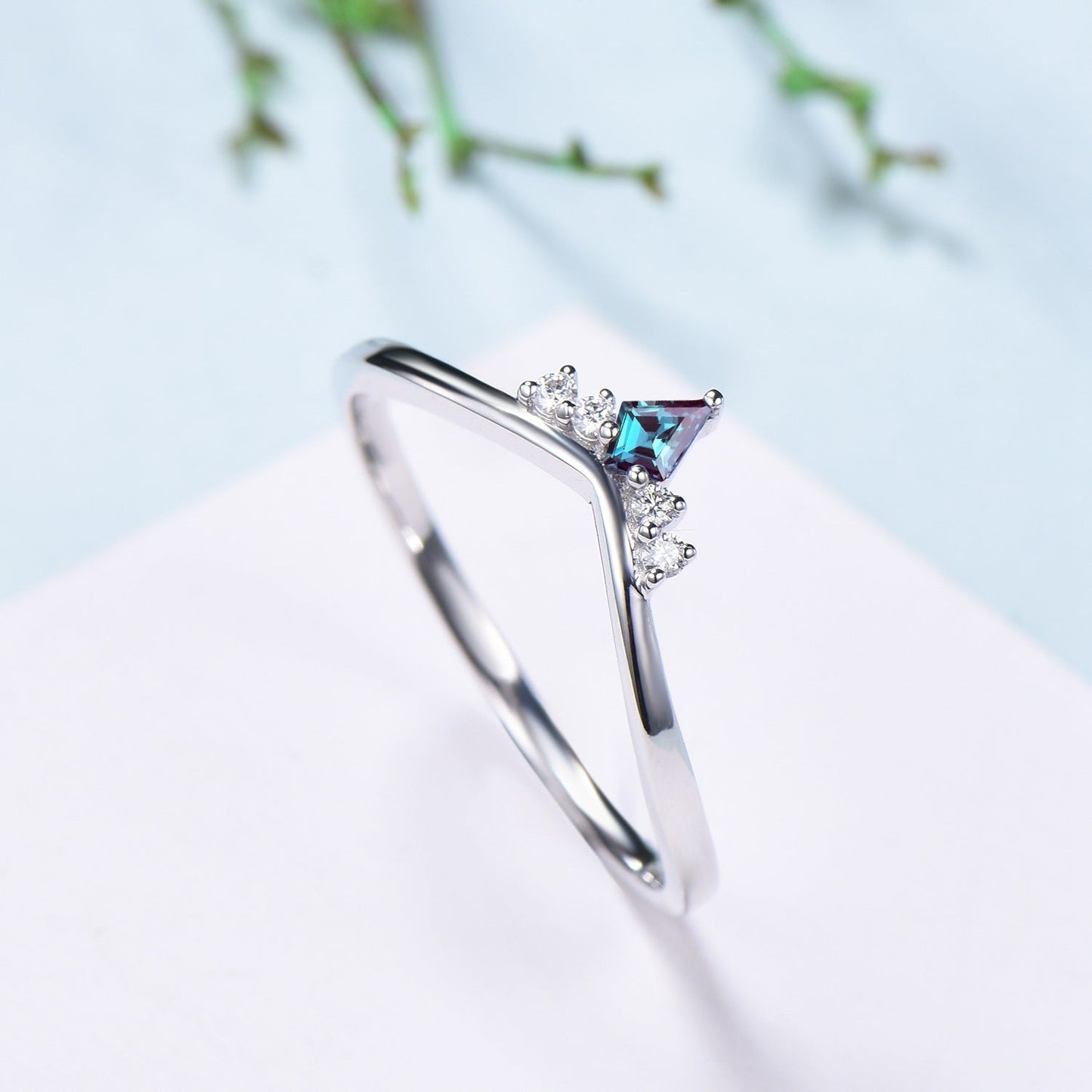 Dainty Curved Alexandrite Wedding Ring Women Kite Alexandrite Stacking Band Moissanite  Anniversary Ring Art Deco June Promise Ring For Her