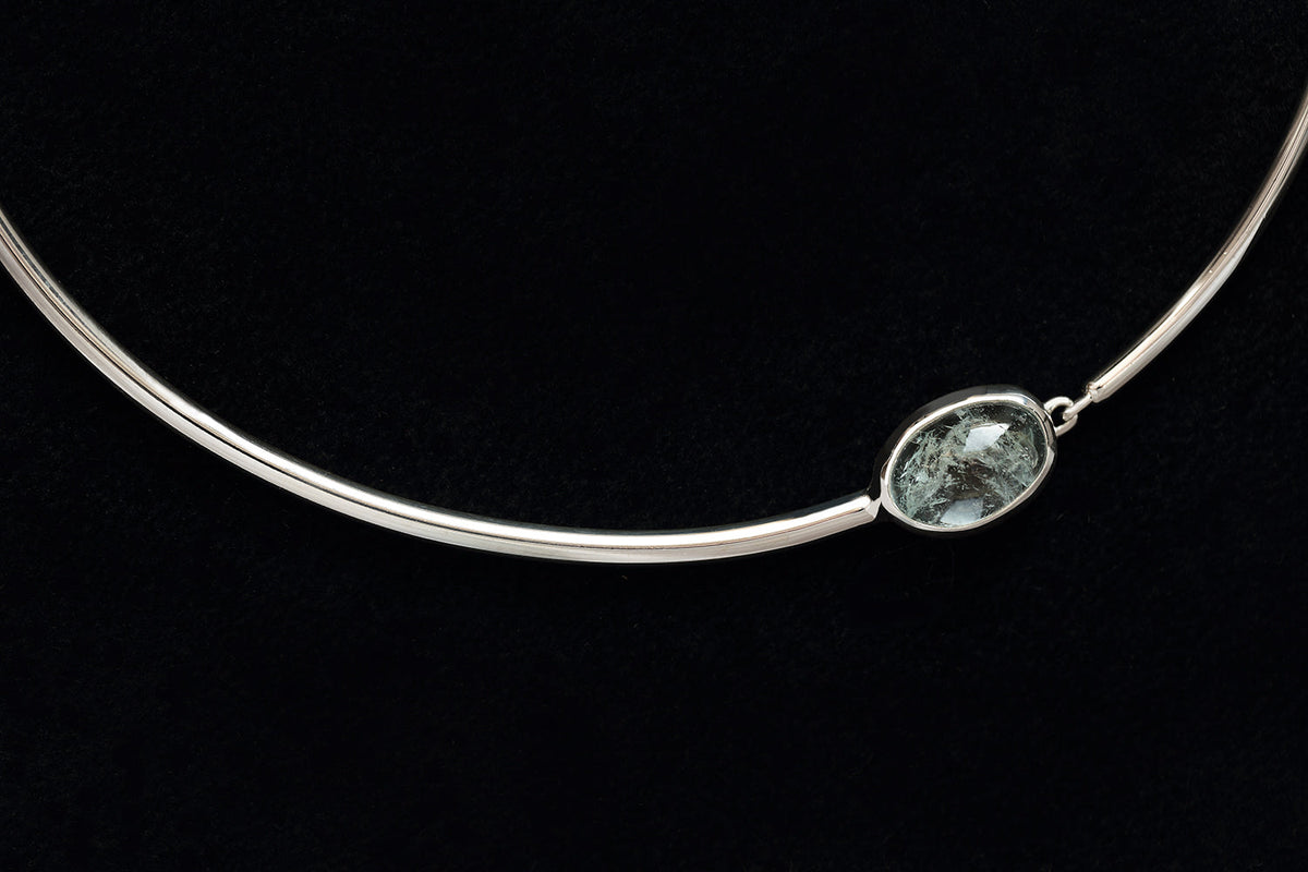 OVAL AQUAMARINE NECKLACE