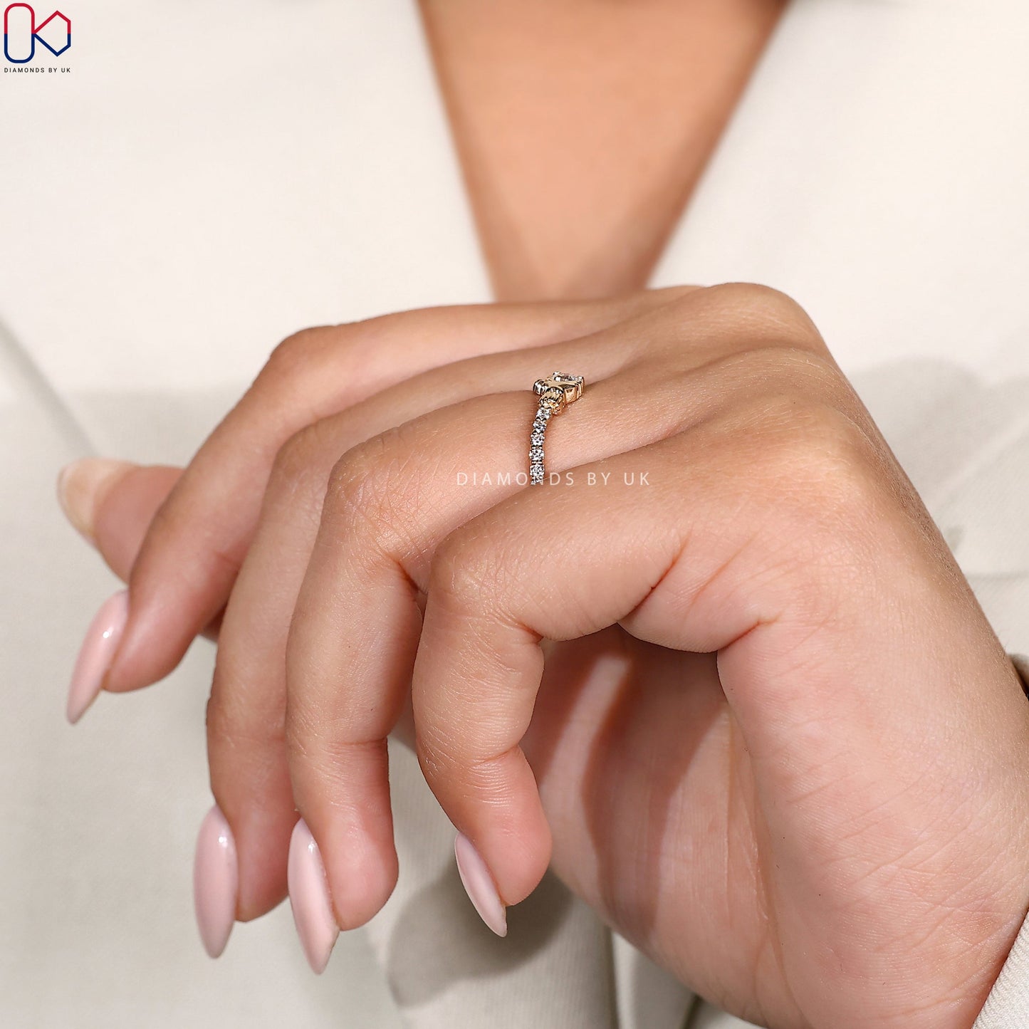 Claddagh Engagement Ring With Round Diamond