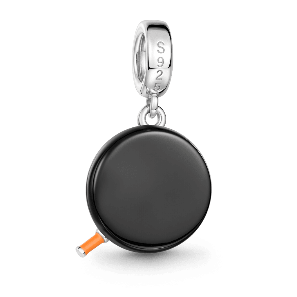 Gnoce  Ashtray & Cigarette Charm