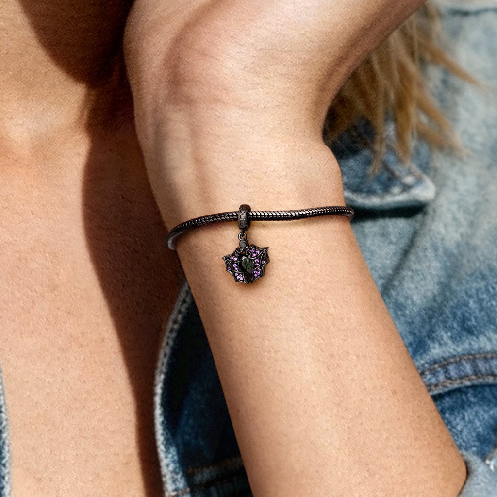 Gnoce  Dark Style Openable Bat & Heart Engravable Charm