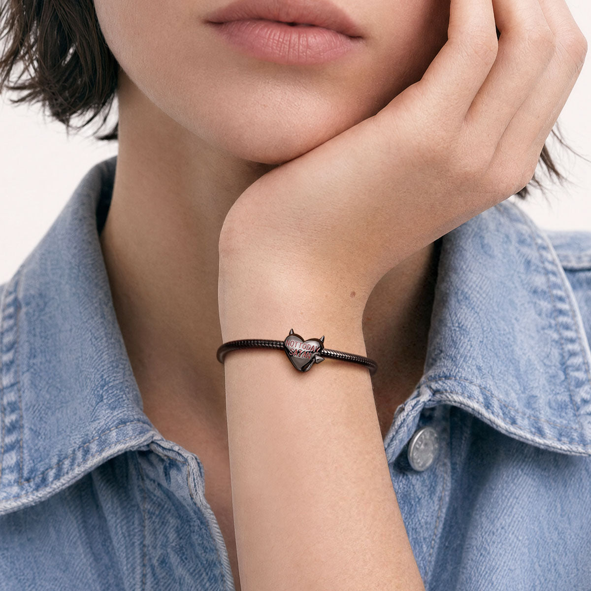 Gnoce  Dark Style Devil & Heart Charm