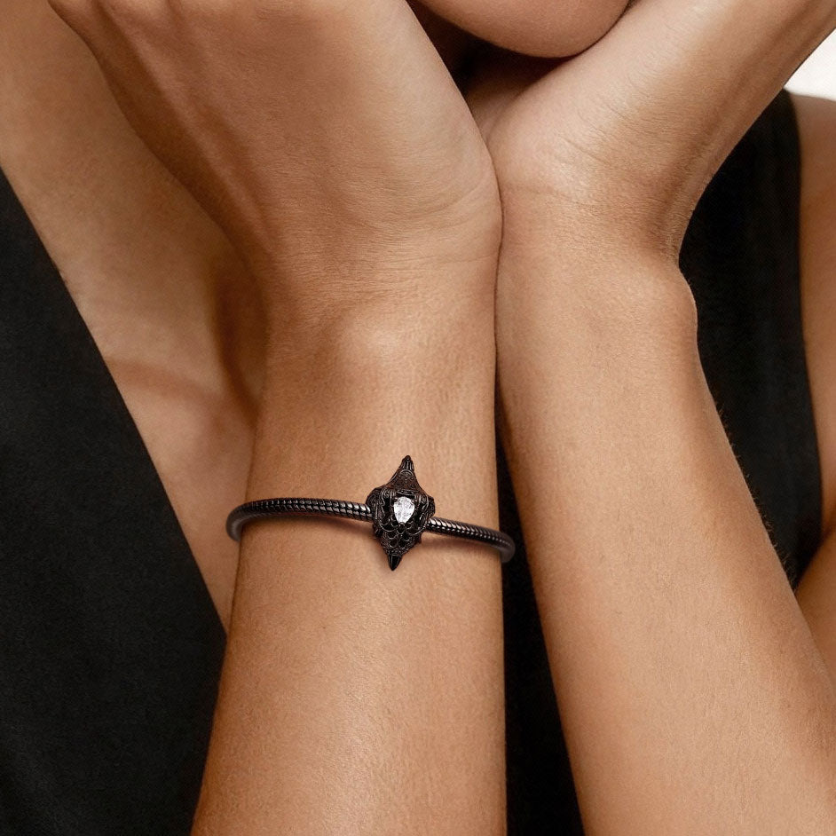 Gnoce  Dark Style Lamp Charm