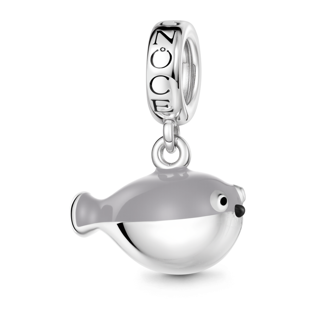 Gnoce  Sacabambaspis Charm Platinum-plated Silver Blend