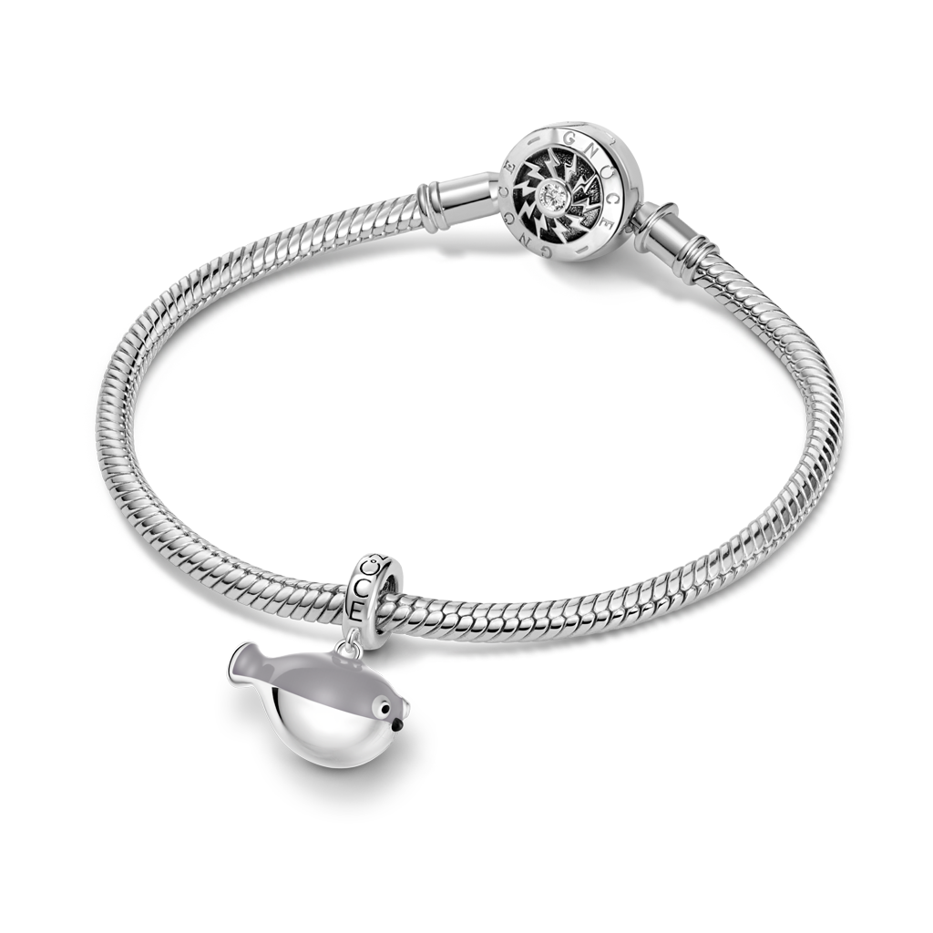Gnoce  Sacabambaspis Charm Platinum-plated Silver Blend