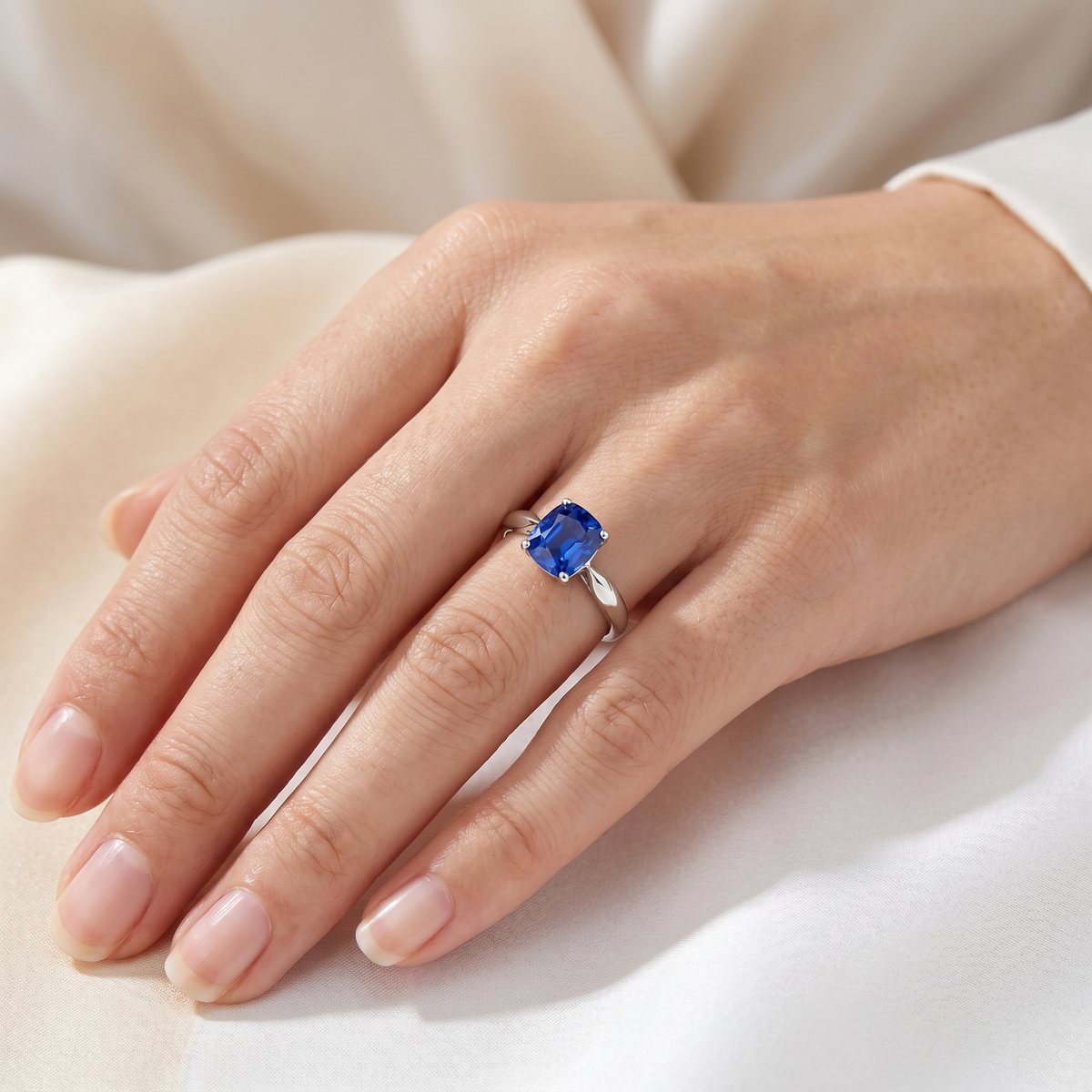 Certified 2Ct Cushion Blue Sapphire Solitaire Engagemet Ring 14k Gold Lab Grown