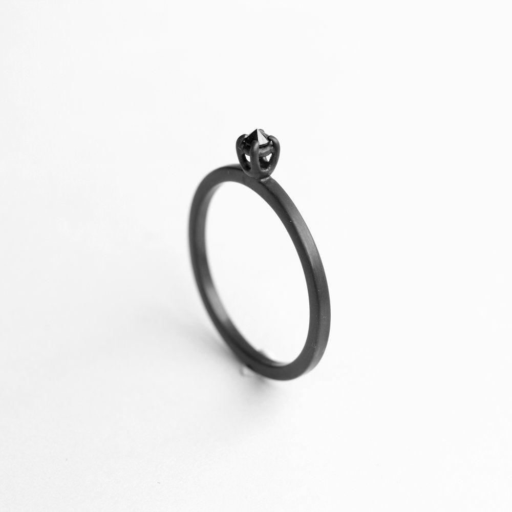 DIAMOND THORN RING